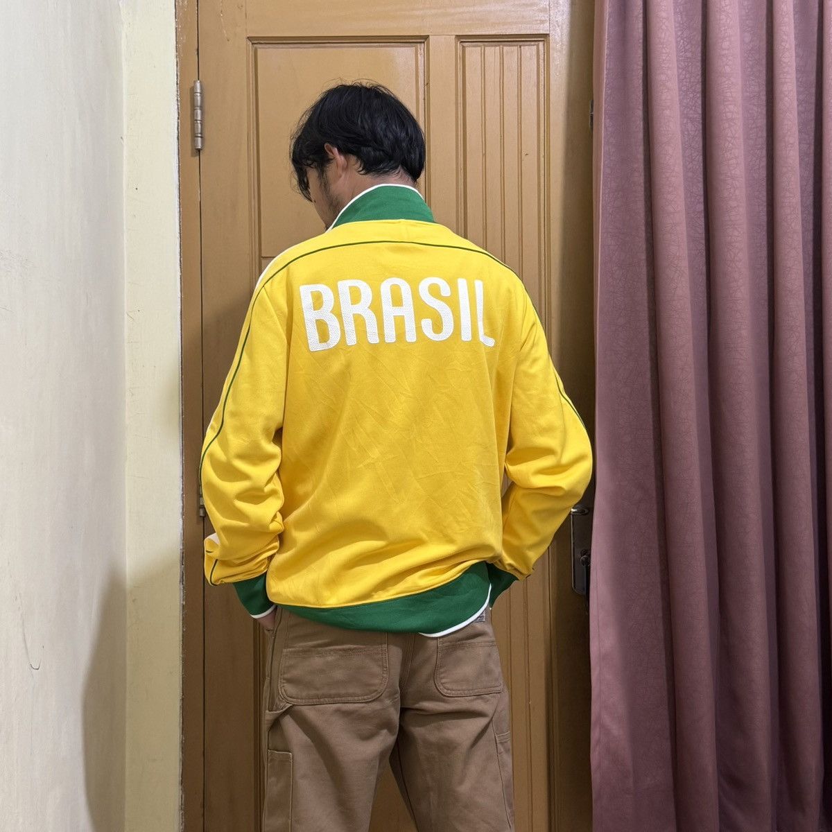 Nike × Vintage Nike Tracktop Tim Football National Brasil 2010 vintage Size US L / EU 52-54 / 3 - 4 Thumbnail