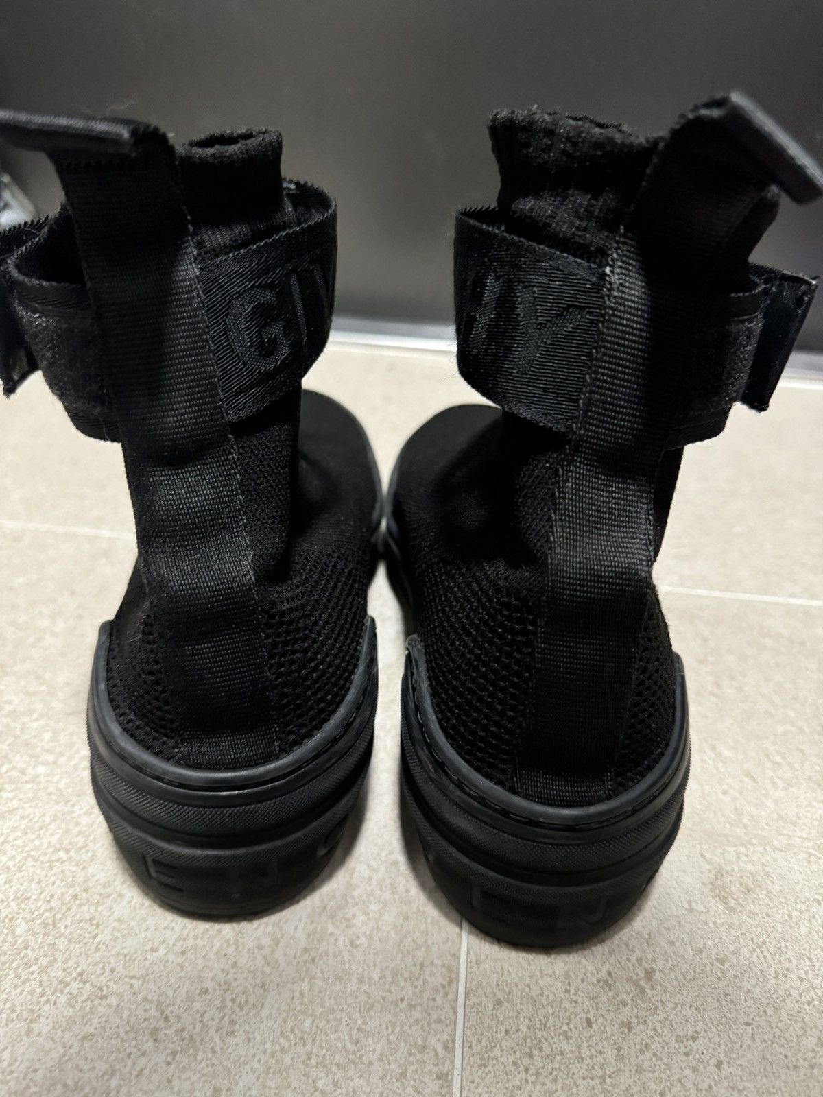 Givenchy Givenchy Knitted socks Sneakers Size US 8 / EU 41 - 1 Thumbnail