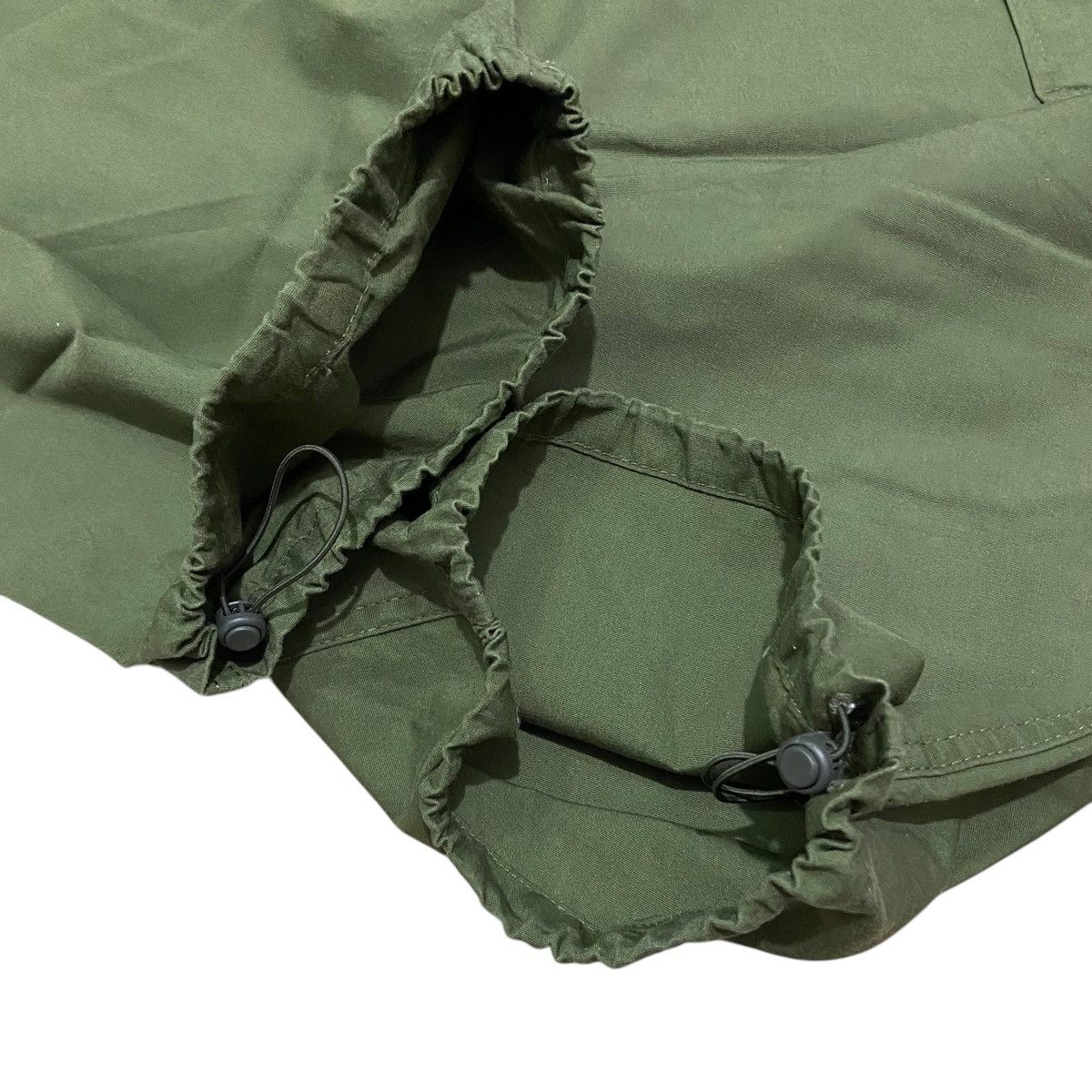 Japanese Brand NEEDGONE📦 GU Superwide Cargo Ballon Pants - Olive Size US 30 / EU 46 - 6 Thumbnail