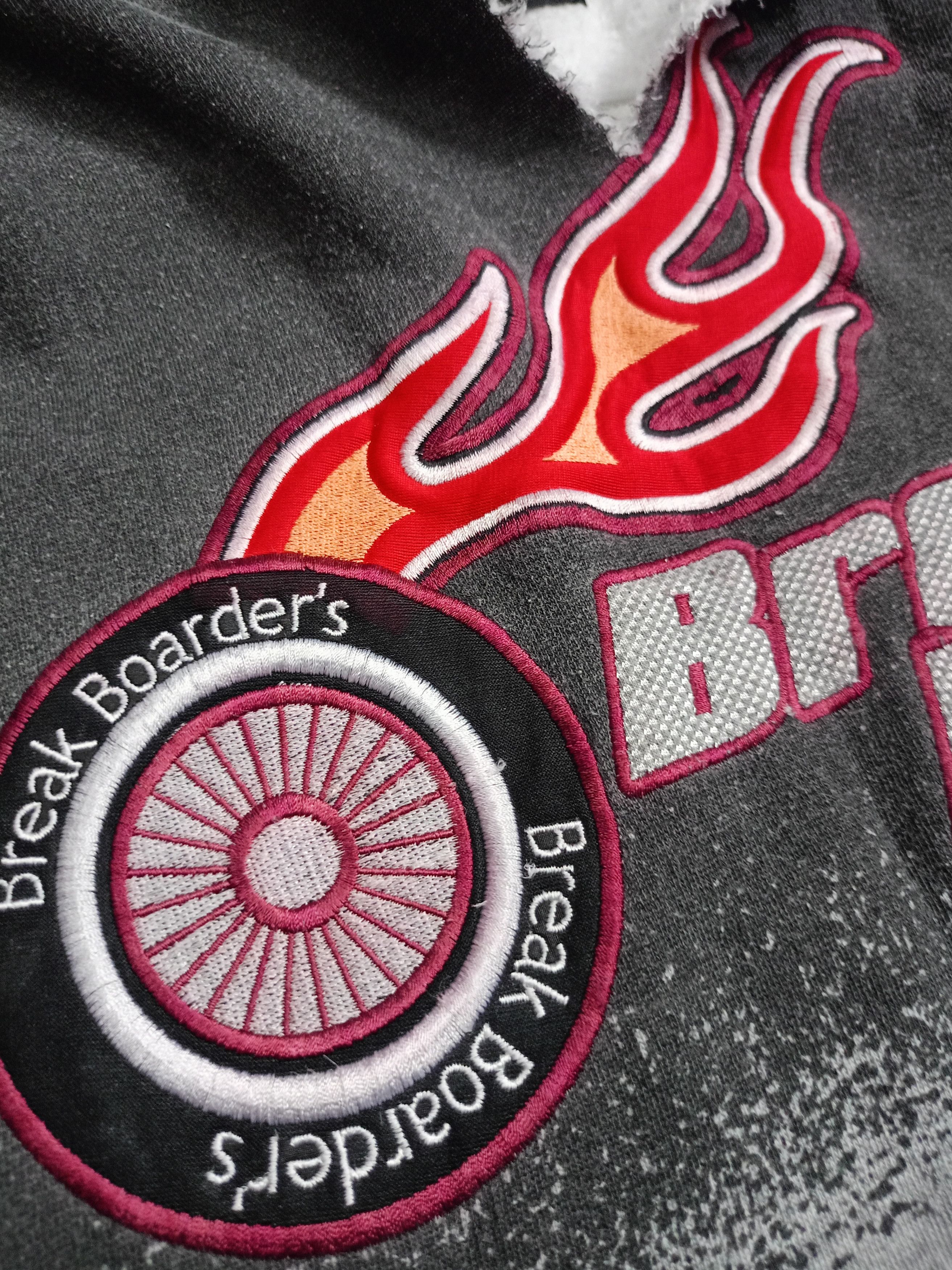 Japanese Brand 🔥Break Boarder's X 2 ton color🔥 Size US L / EU 52-54 / 3 - 7 Thumbnail