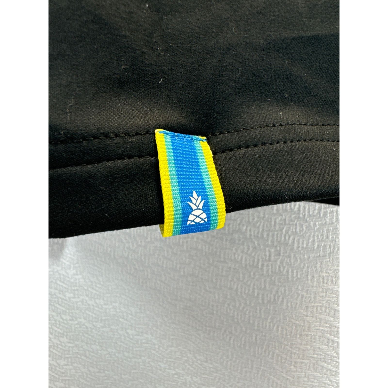 Chubbies Chubbies Movementum Black 1/4 Zip light Pullover men sz M Size US M / EU 48-50 / 2 - 4 Thumbnail