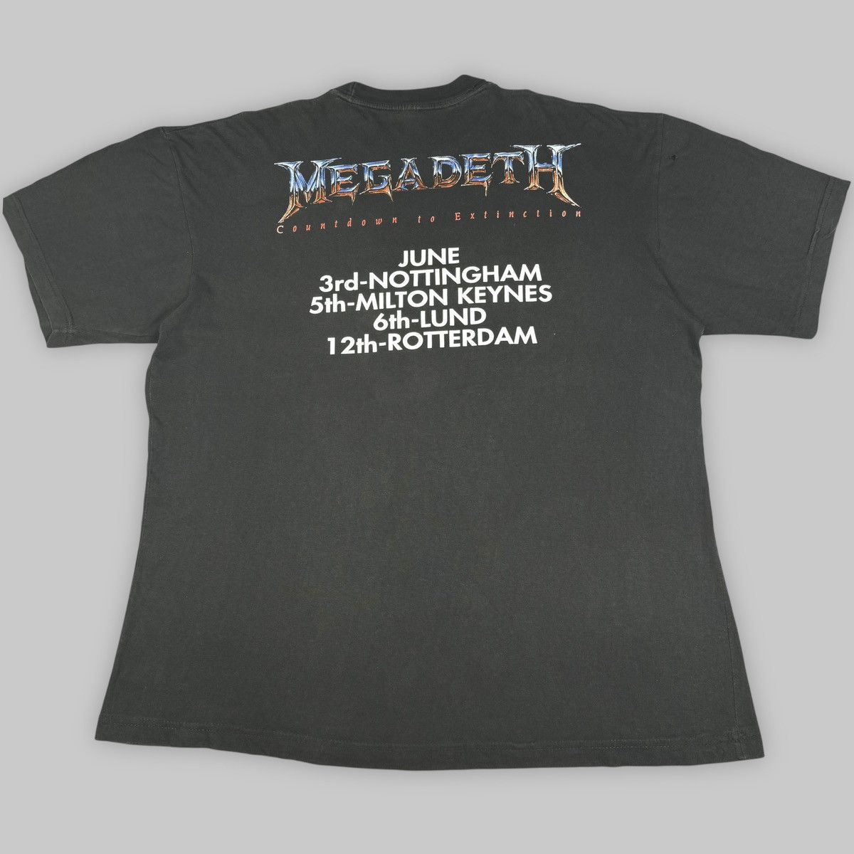 Band Tees Vintage 1992 Megadeth 4 Shows Exclusive Rare Tour T Shirt Size US XL / EU 56 / 4 - 2 Thumbnail