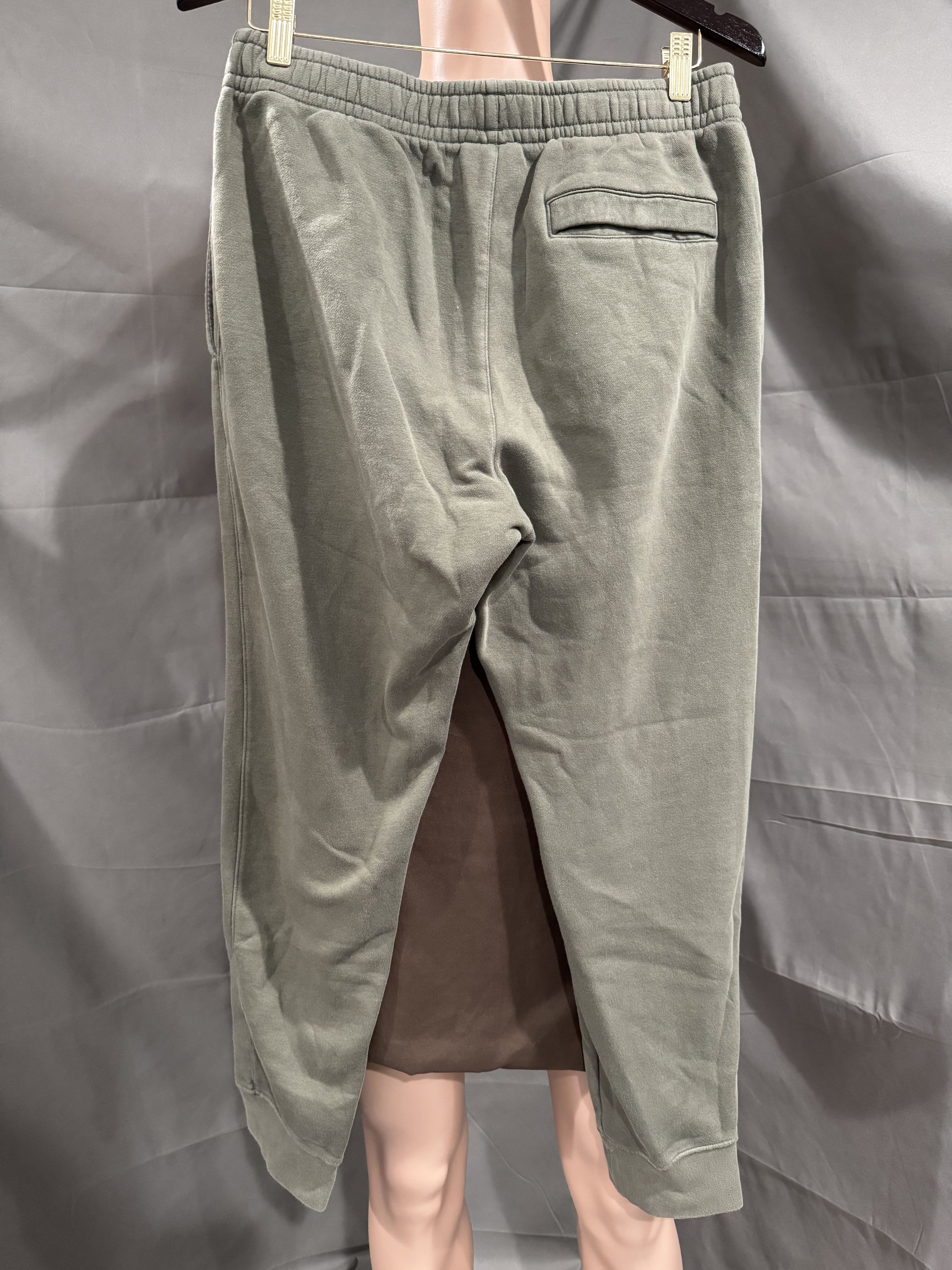 Nike Nike Fleece Jogger Sweatpant Olive Green Size Medium Size US 32 / EU 48 - 7 Thumbnail