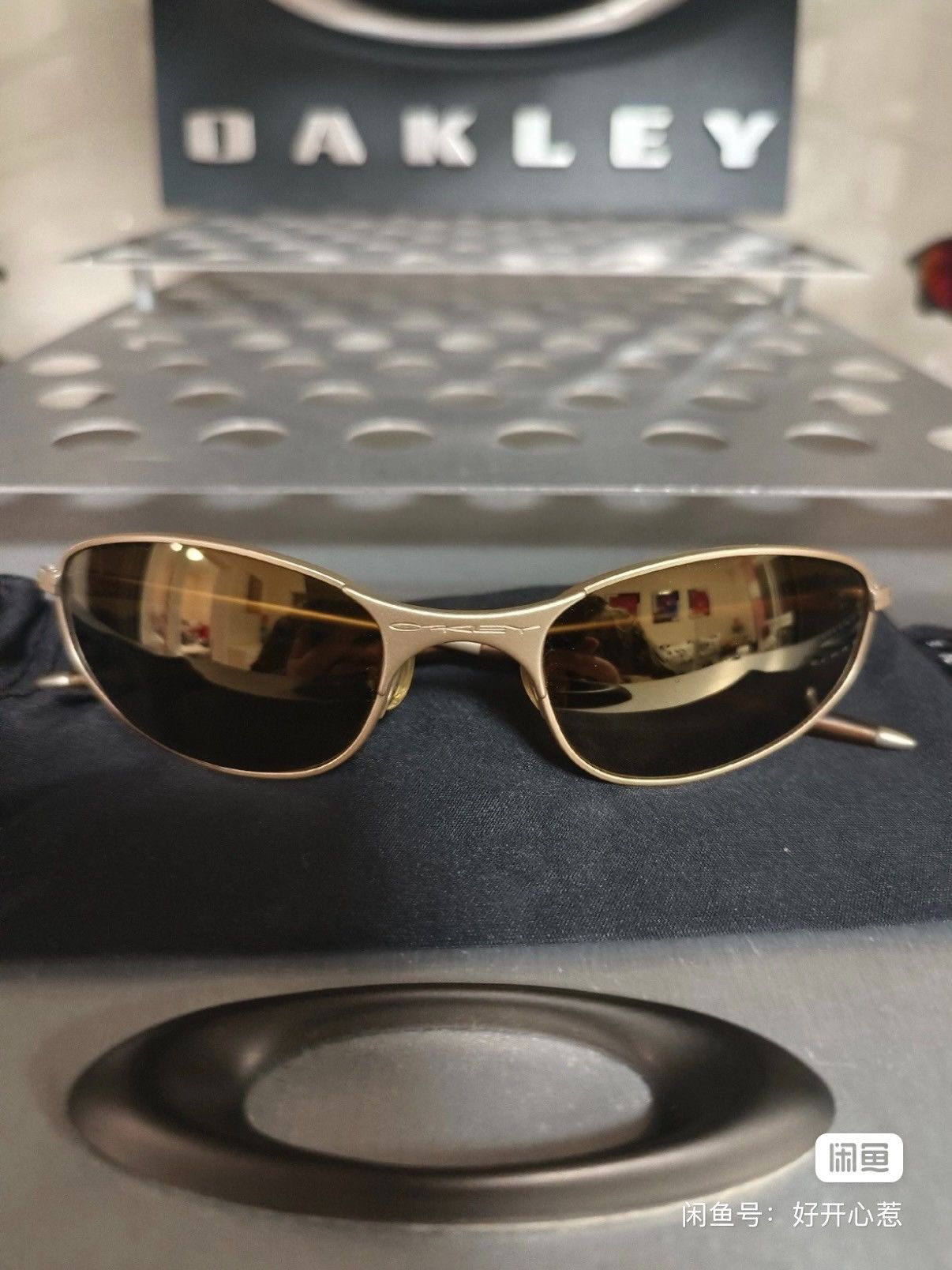 Oakley Oakley A wire 2.0 gold platinum vintage sunglasses | Grailed