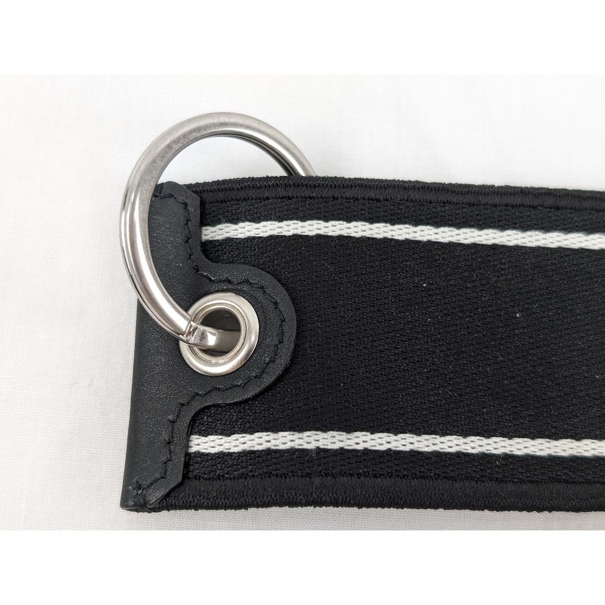 Saint Laurent Paris o1rshd1 Size: OS / Key Ring With Nastro in White Size ONE SIZE - 9 Thumbnail