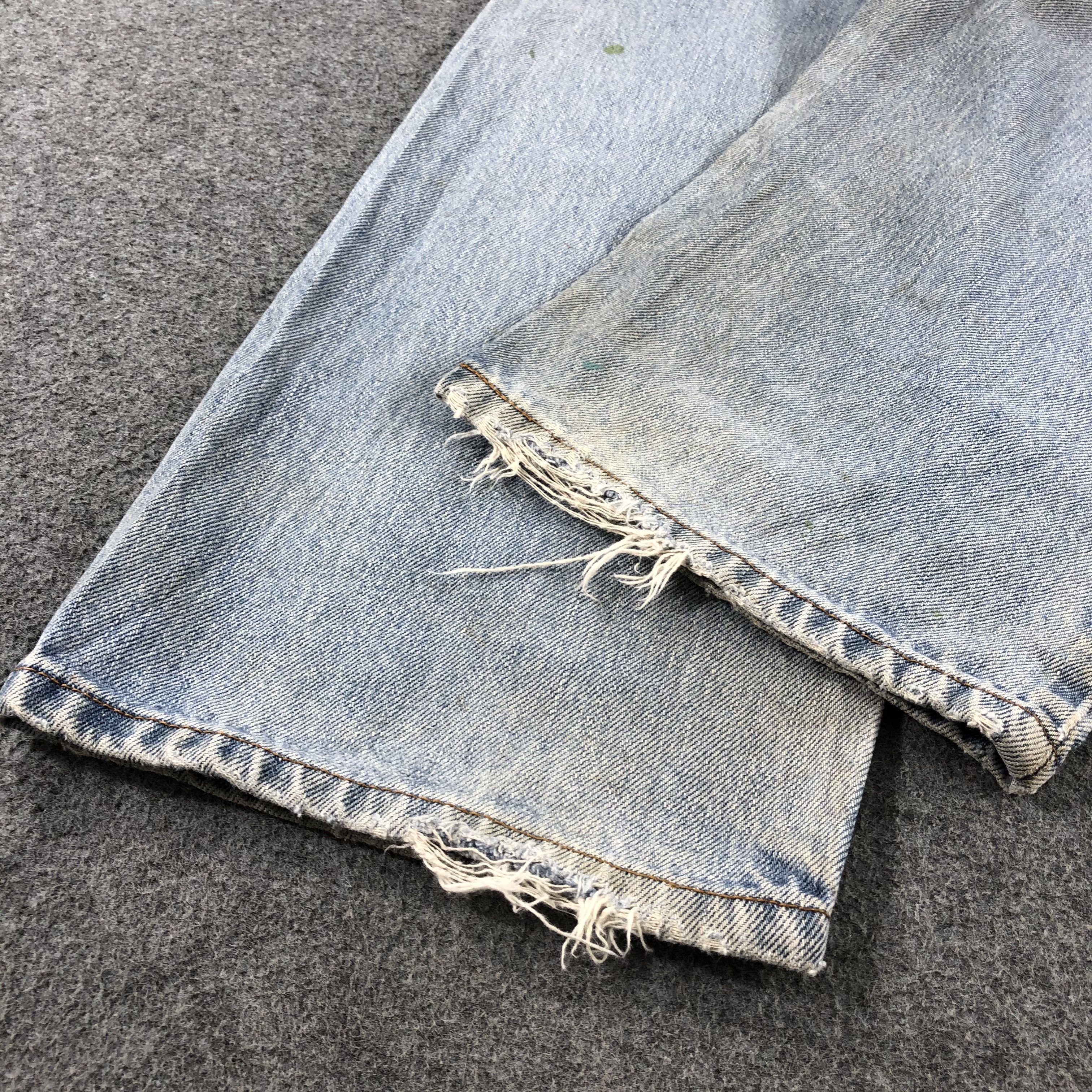 Levi's Vintage Blue Wash Levis 505 Jeans-J2443 Size US 35 - 6 Thumbnail
