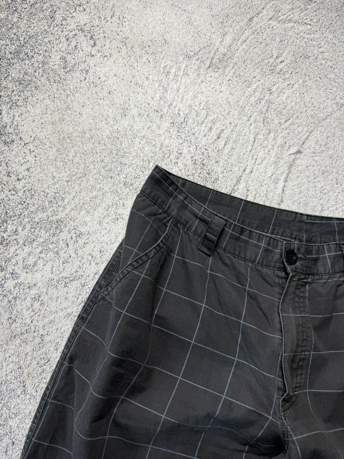 Billabong Vintage Billabong Striped Shorts Streetwear Style Size 34 Size US 34 / EU 50 - 9 Thumbnail