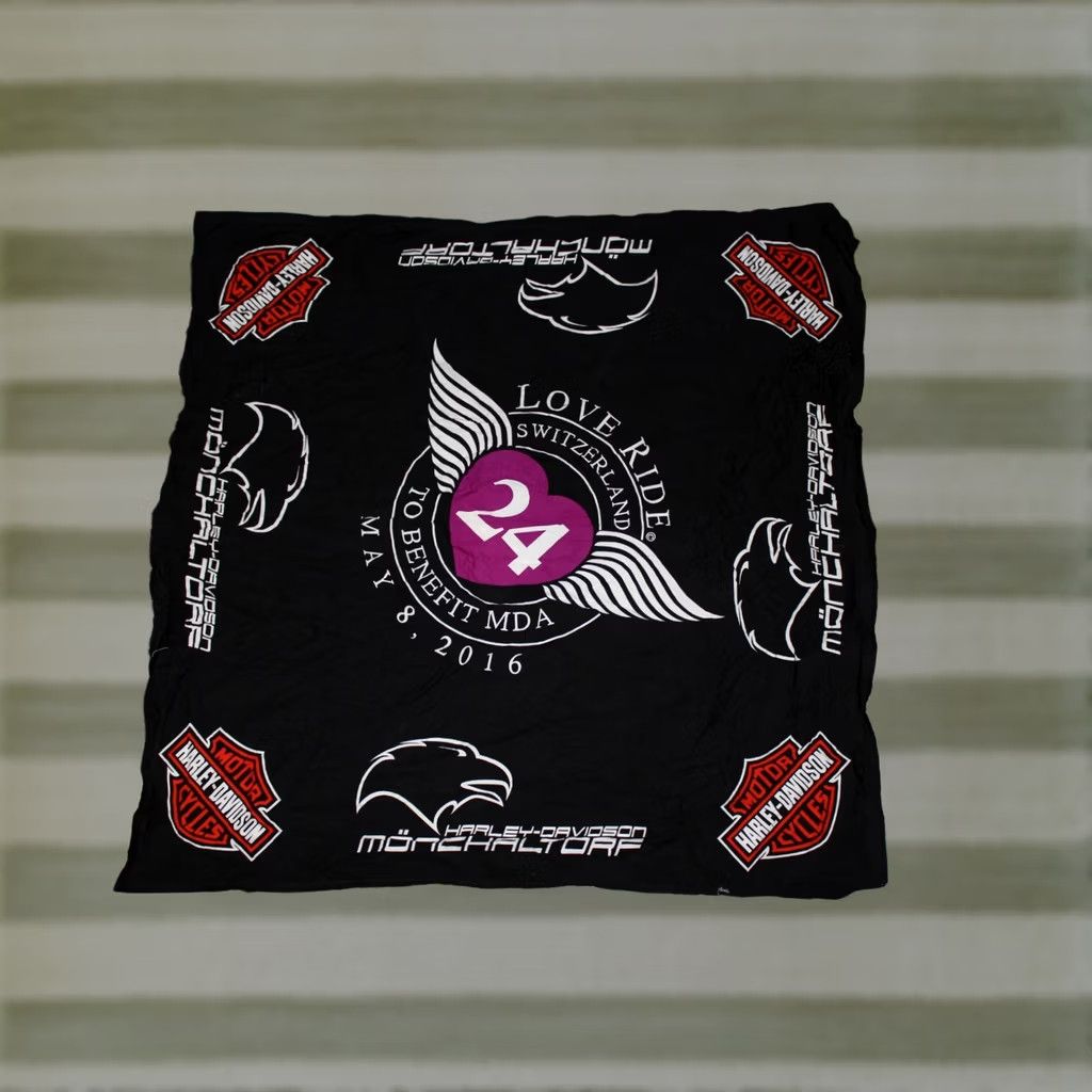 Harley Davidson VINTAGE Harley-Davidson scarf Shirt Men 66cm 69cm Black 15/16 Monchaltorf Switzerland Womens? Size ONE SIZE - 1 Preview