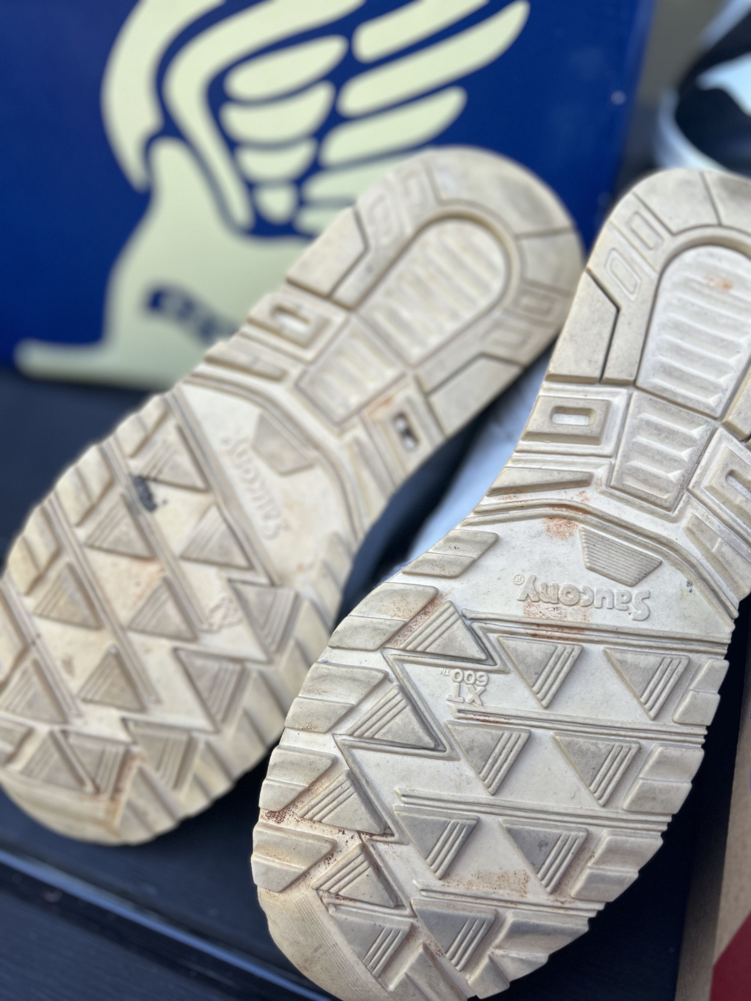 Bodega × Saucony 2014 Bodega x Saucony Elite Shadow 6000 grey sweater Size US 8 / EU 41 - 7 Thumbnail