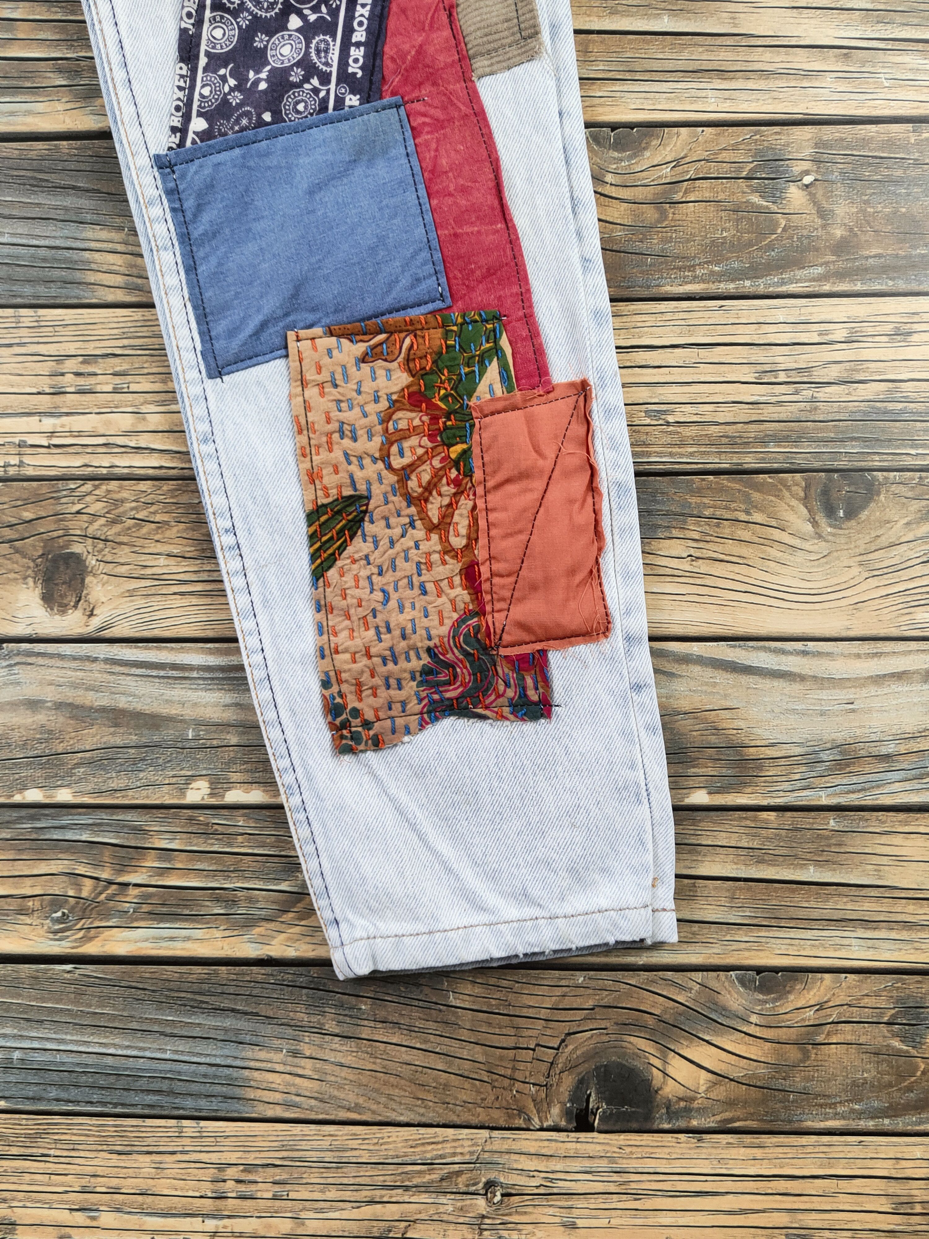 Levi's DL Levi's Light Distressed patchwork Ripped denim #46-832 Size US 29 - 6 Thumbnail
