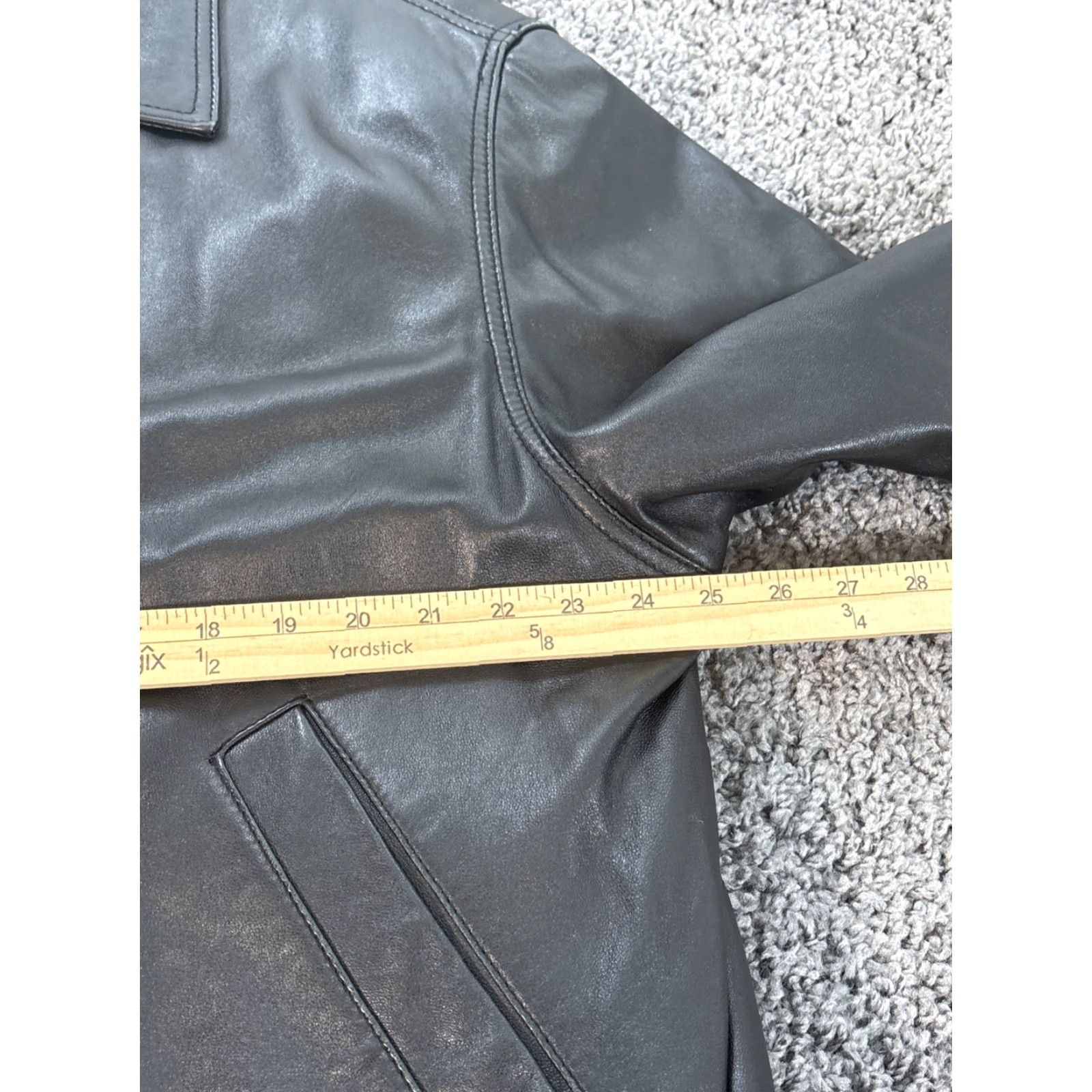 Izod VINTAGE IZOD Leather Jacket Mens XL Black Zip Up Pockets 90s Style Regular Jacket Size US XL / EU 56 / 4 - 3 Thumbnail