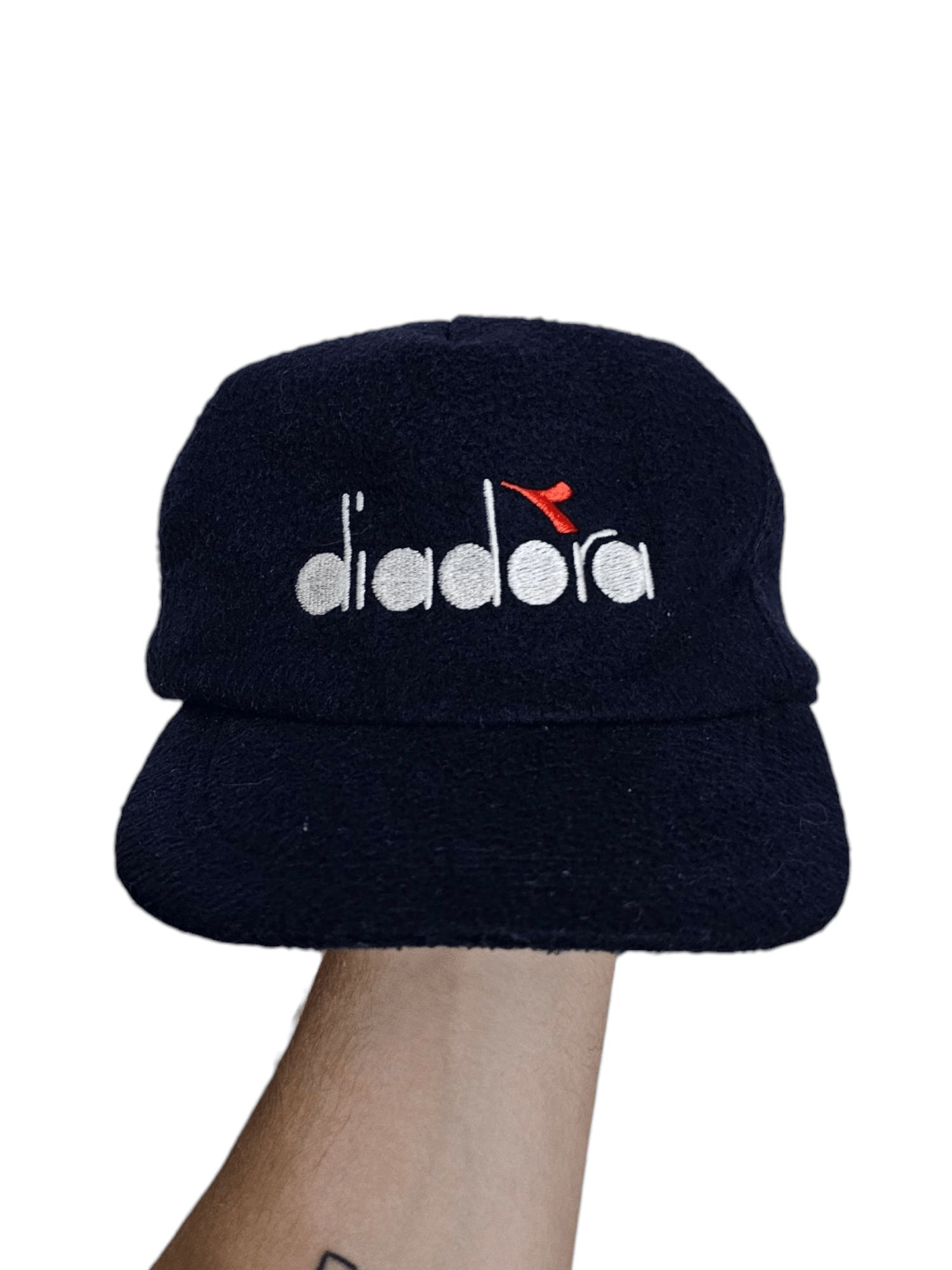 Diadora bucket hat on sale