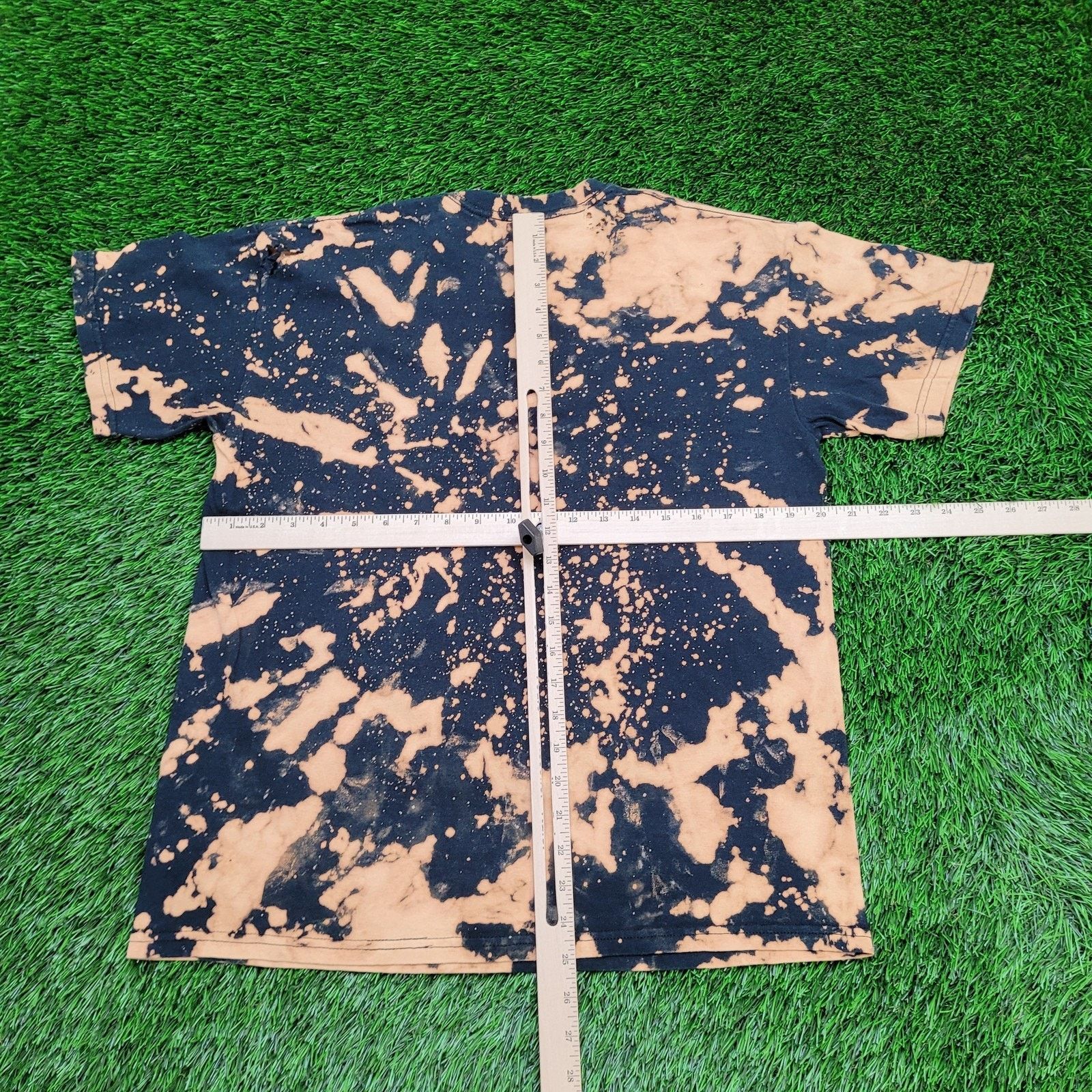 Other Distressed Skull Shirt Medium 20x24 Bleached Edgy Grunge Size US M / EU 48-50 / 2 - 3 Thumbnail