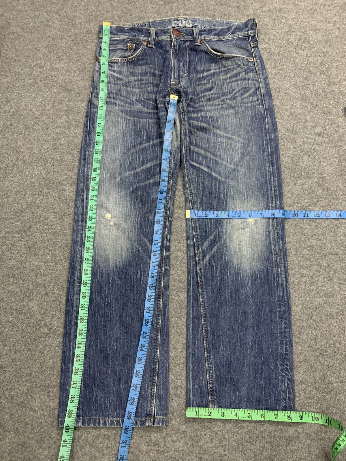 Edwin VINTAGE EDWIN BLUE TRIP FADED BLUE. Size US 34 / EU 50 - 3 Thumbnail