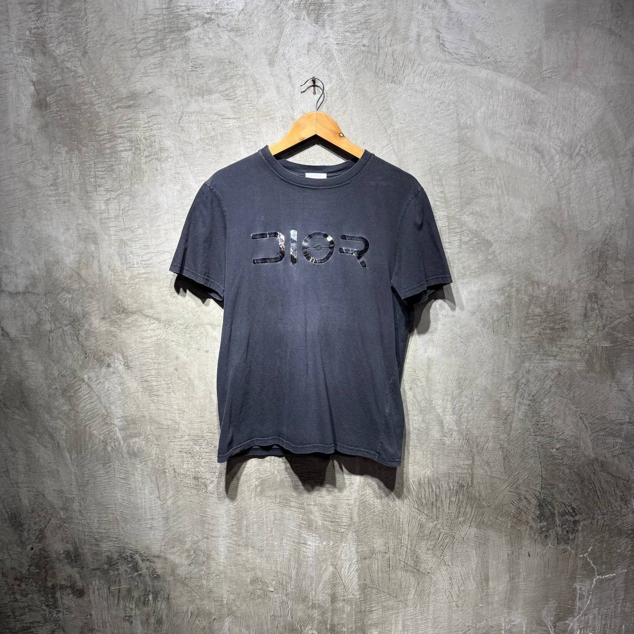 Club Sorayama × Dior Dior X Sorayama Chromatic Logo tee Size US M / EU 48-50 / 2 - 1 Thumbnail