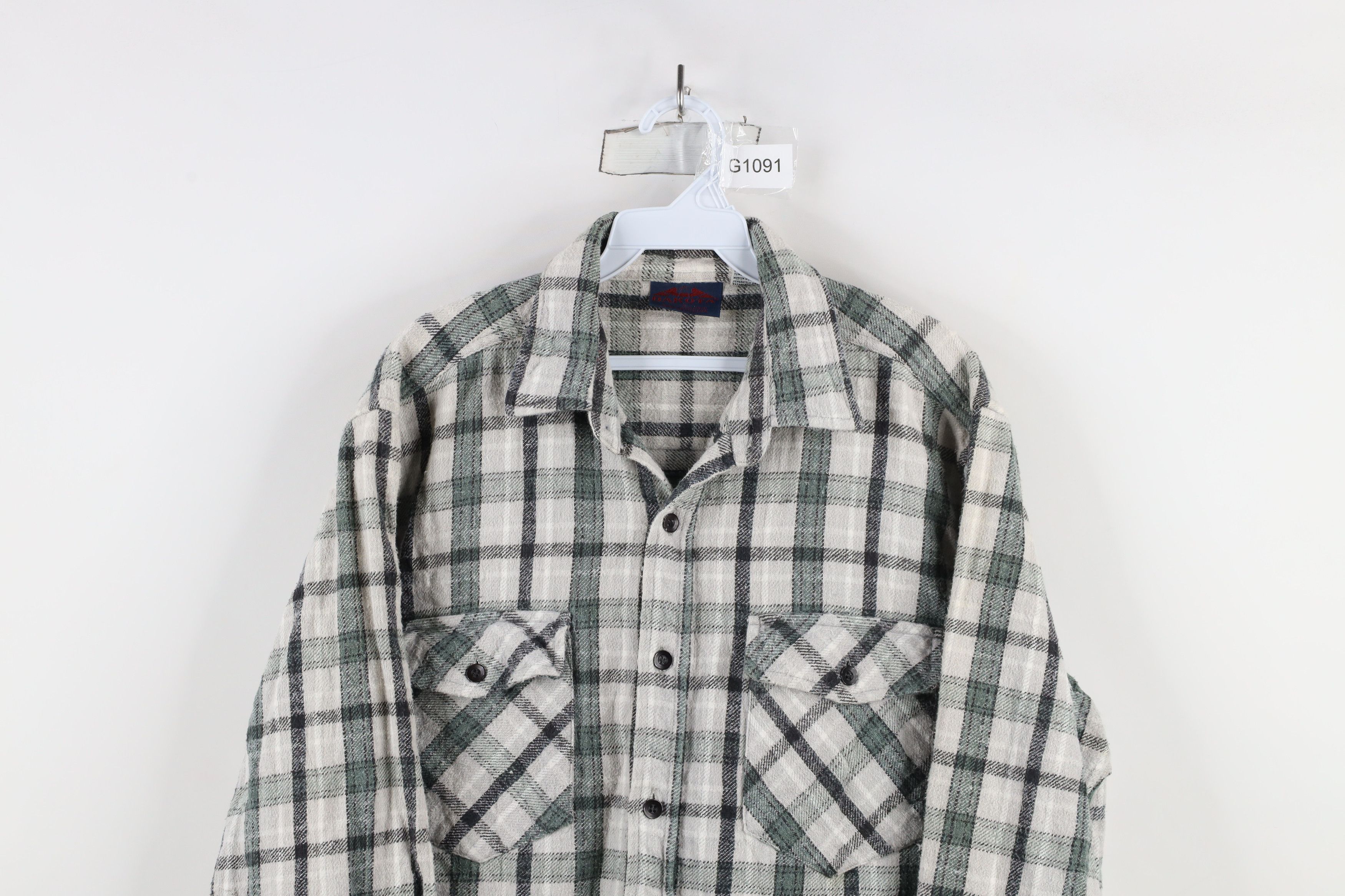 Vintage Vintage 90s Streetwear Heavyweight Button Shirt Plaid Size US L / EU 52-54 / 3 - 2 Thumbnail