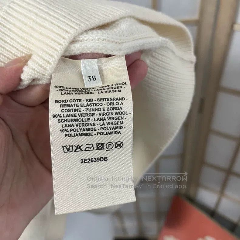 Hermes Hermes Ivory V-neck short-sleeve knit vest, 100% wool Size XS / US 0-2 / IT 36-38 - 3 Thumbnail