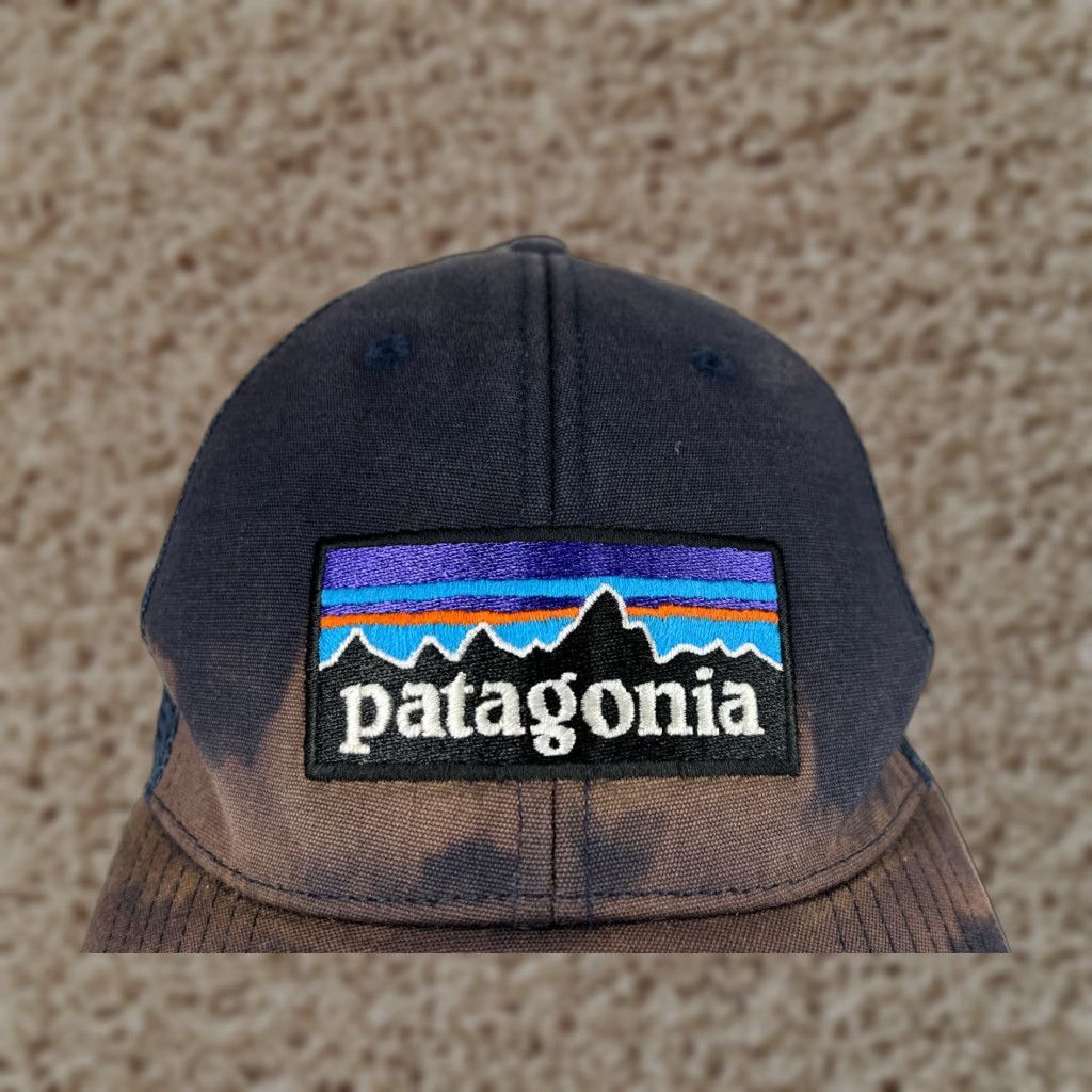 Patagonia Patagonia Hat Cap Snap Back Adult One Size Blue Fitz Roy Embroidered Trucker Shirt/Hat Womens/Mens Boys/Girls Size ONE SIZE - 1 Thumbnail