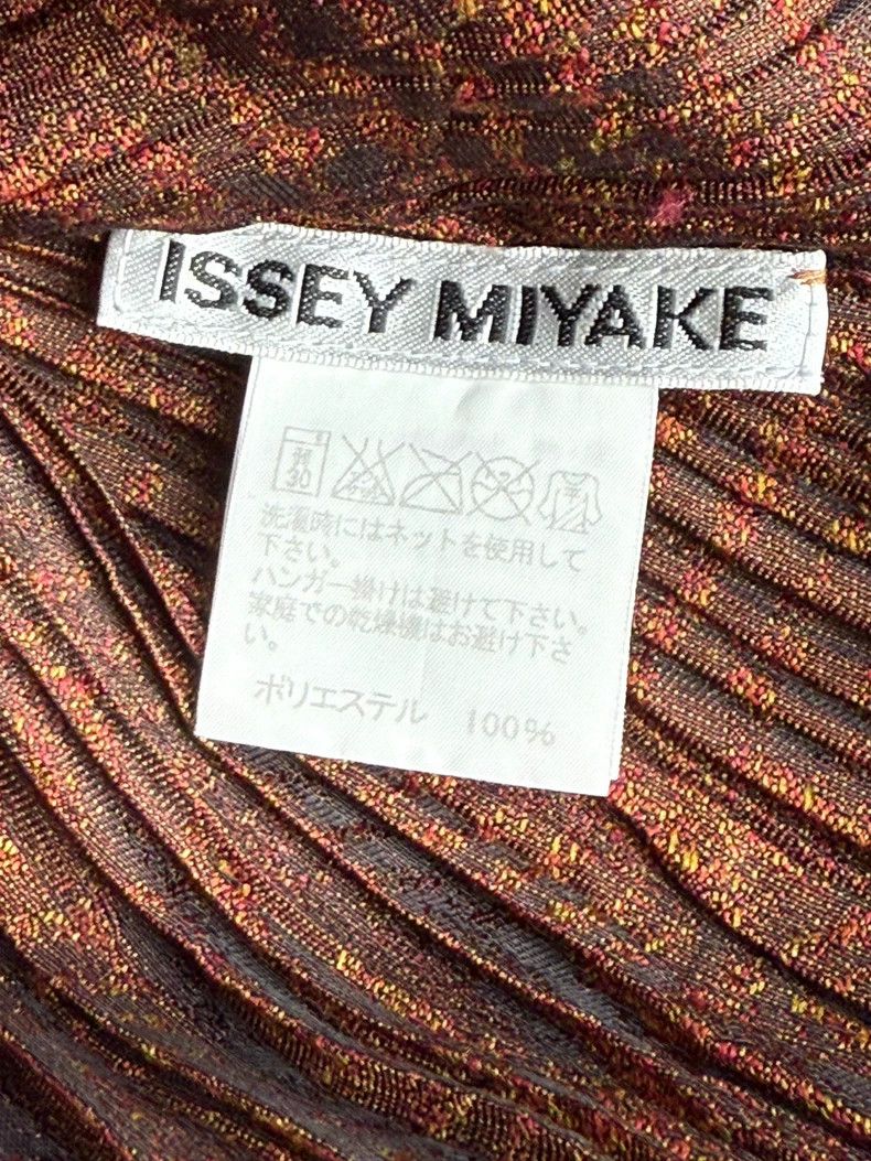 Issey Miyake Issey Miyake size:2 Brown mainline pleated top Size S / US 4 / IT 40 - 6 Thumbnail