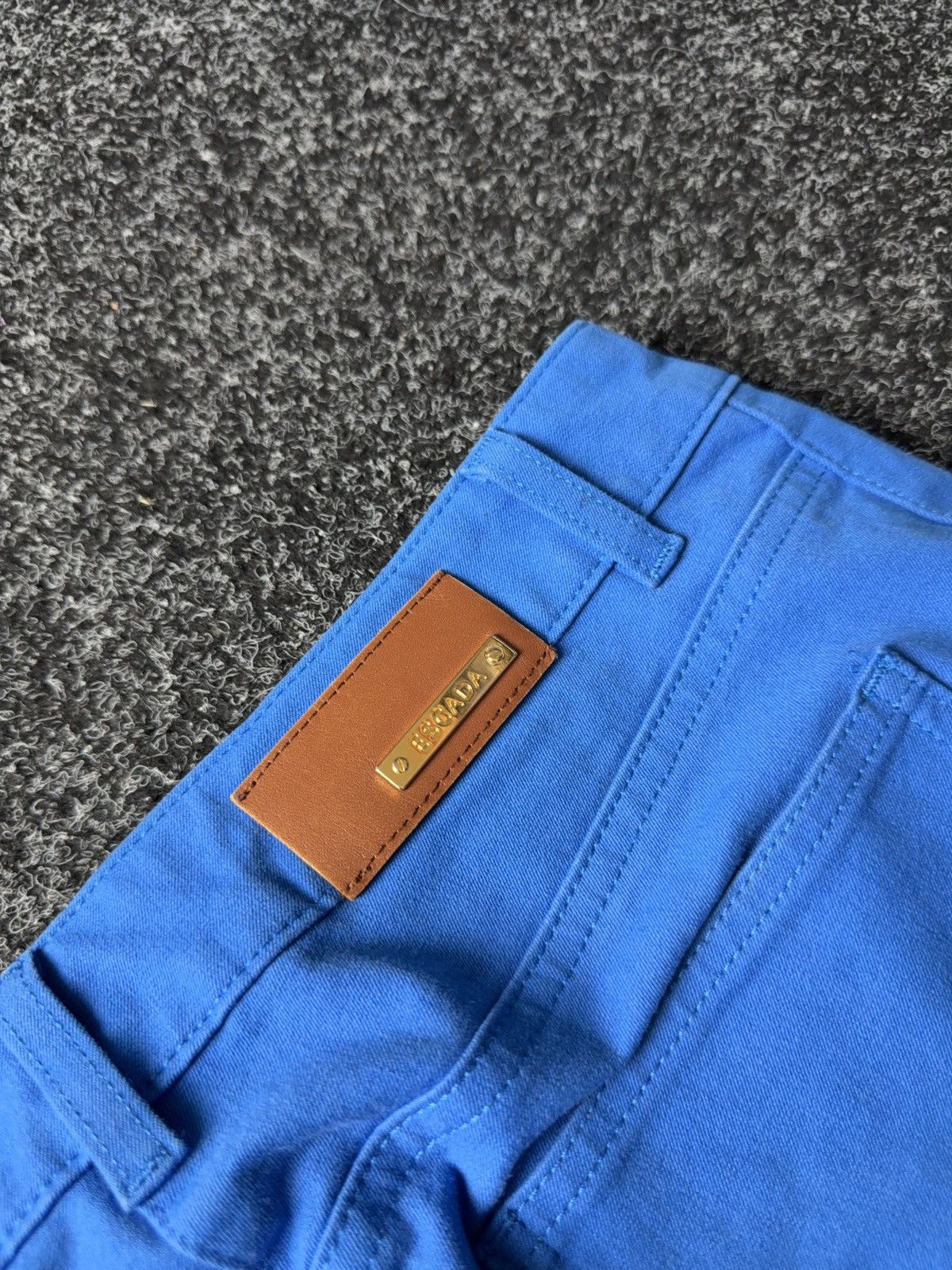 Escada Avant Garde Luxury Designer Escada gold logo Blue pants Size 31" - 17 Thumbnail