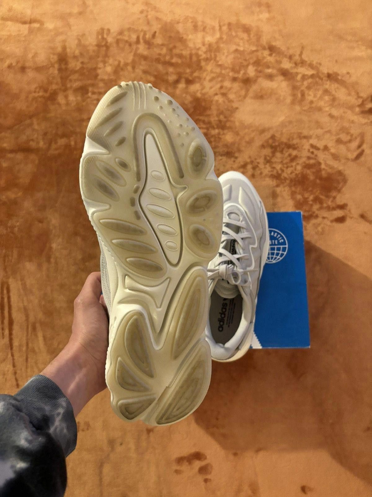 Adidas Adidas “Ozweego” Size US 10 / EU 43 - 7 Thumbnail