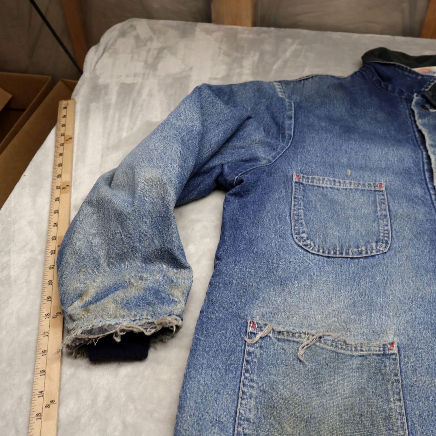 Dickies VINTAGE Dickies Jacket Mens Large 46 Blue Denim Blanket Lined Chore Coat Rugged Barn 90s Casual Workwear Mens Clothing Size US XL / EU 56 / 4 - 2 Thumbnail