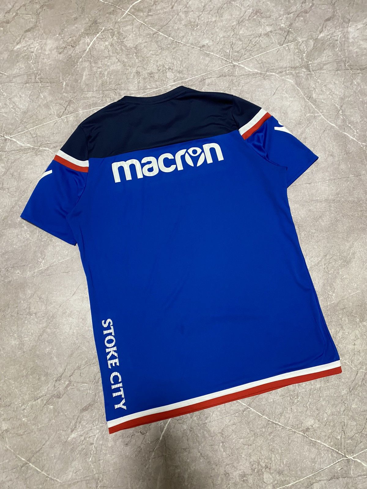 Macron Macron Stoke City The Potters Home Soccer Football Jersey Size US XL / EU 56 / 4 - 3 Thumbnail