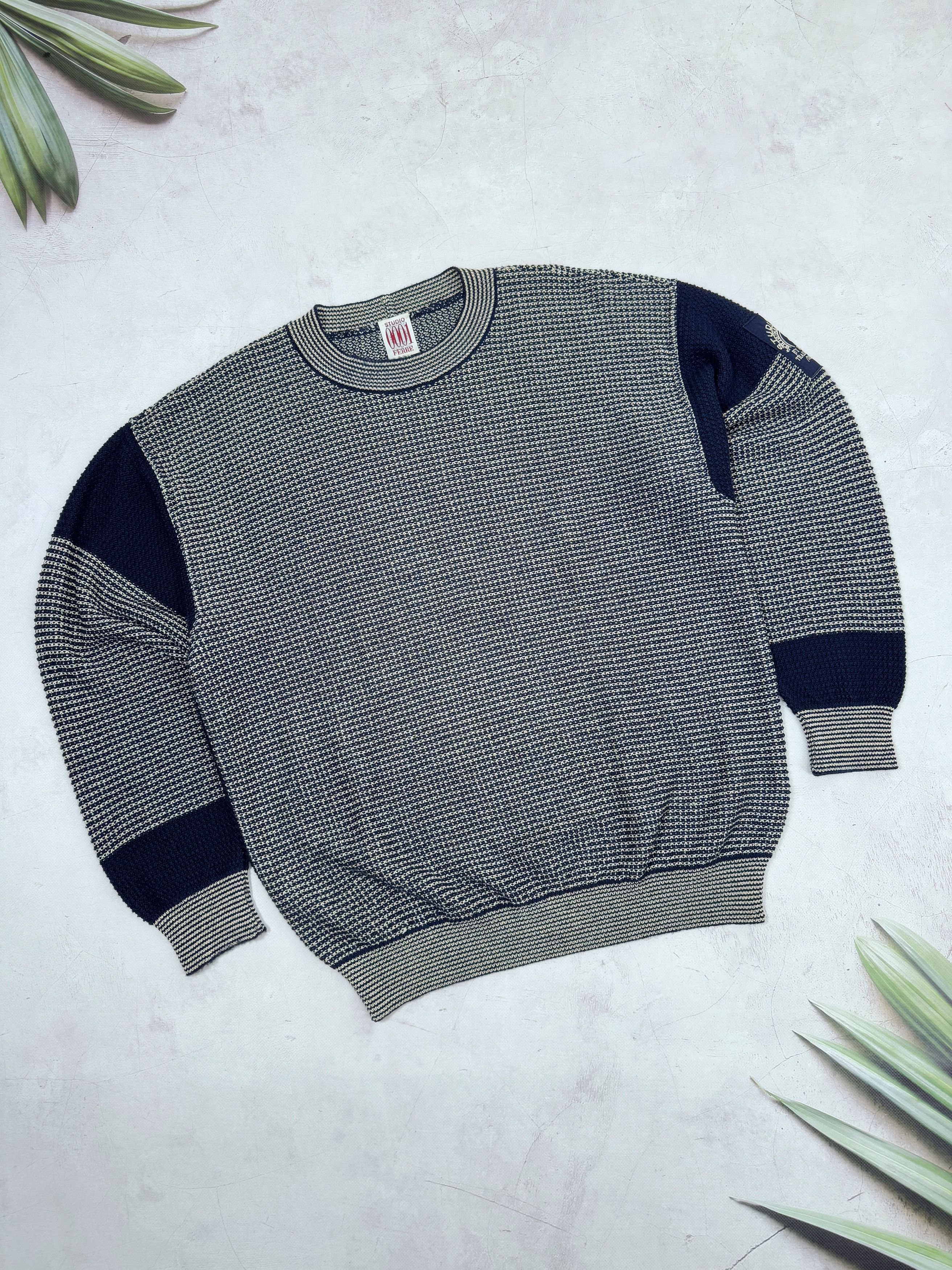 Gianfranco Ferre × Vintage Vintage Gianfranco Ferre Sweater Studio 0001 Wool Size US L / EU 52-54 / 3 - 2 Thumbnail