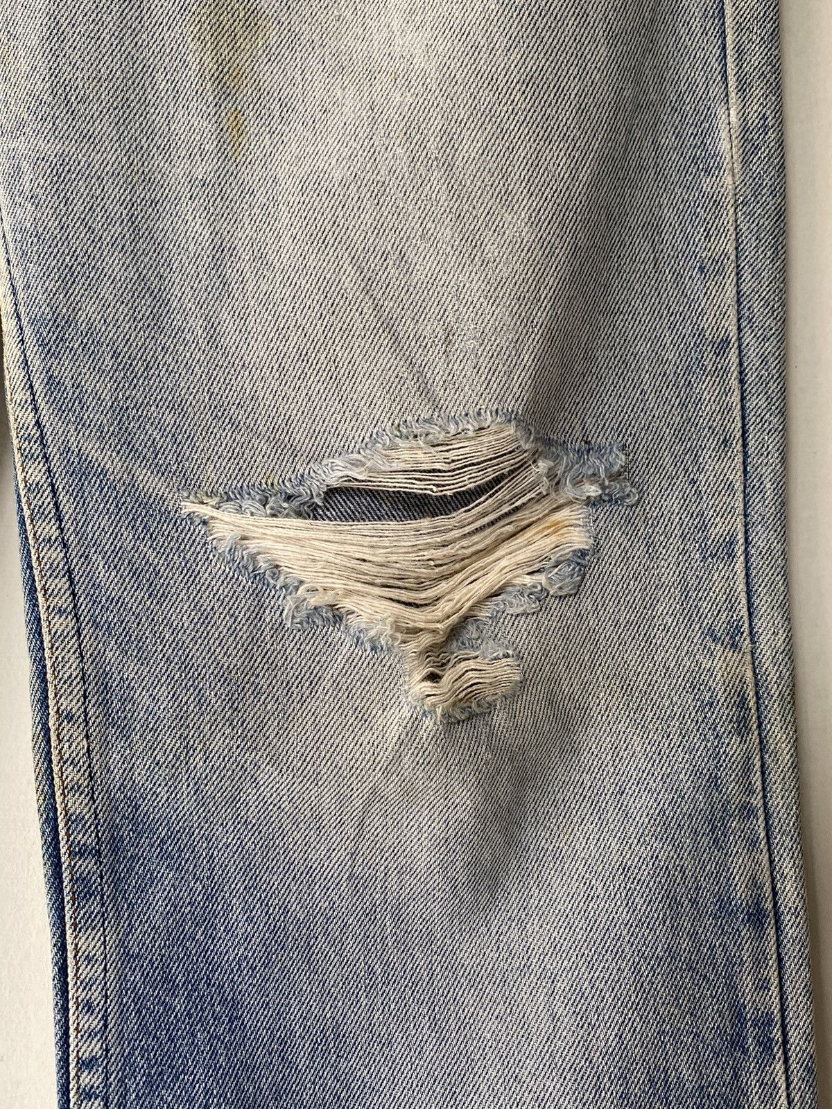 Levi's DISTRESSED 1980s Levi’s 517 Bootcut Washed Blue Jeans Size US 33 - 4 Thumbnail