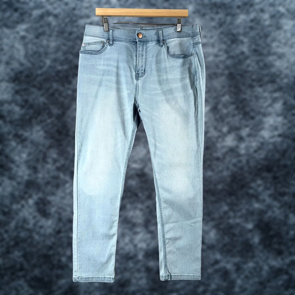 Vintage Mugsy Grands Jeans Mens 36x30 Light Blue Classic Straight Stretch Denim Soft Size US 36 / EU 52 - 1 Thumbnail