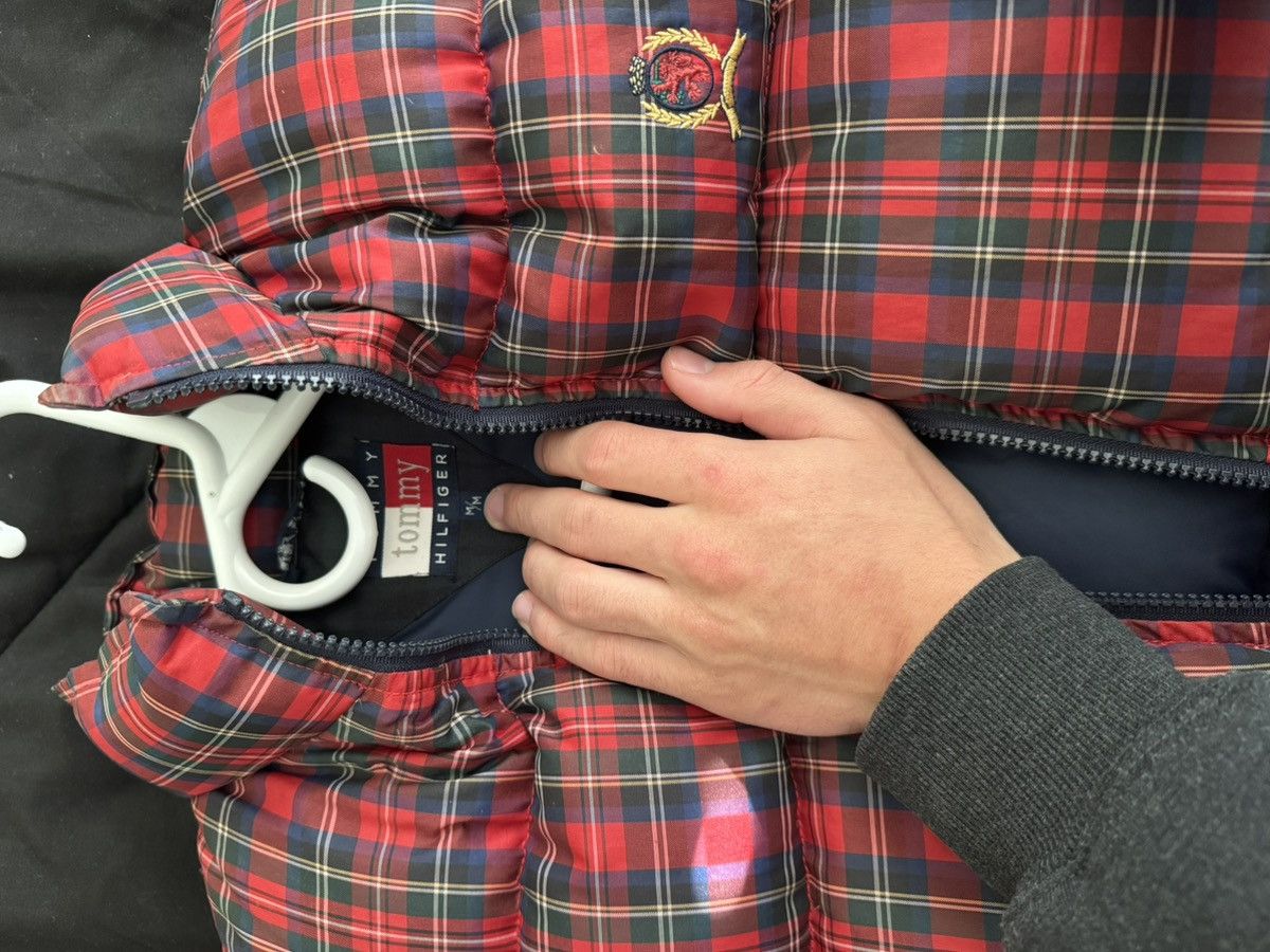 Tommy Hilfiger Vintage Tommy Hilfiger tartan plaid puffer jacket Size US M / EU 48-50 / 2 - 6 Thumbnail