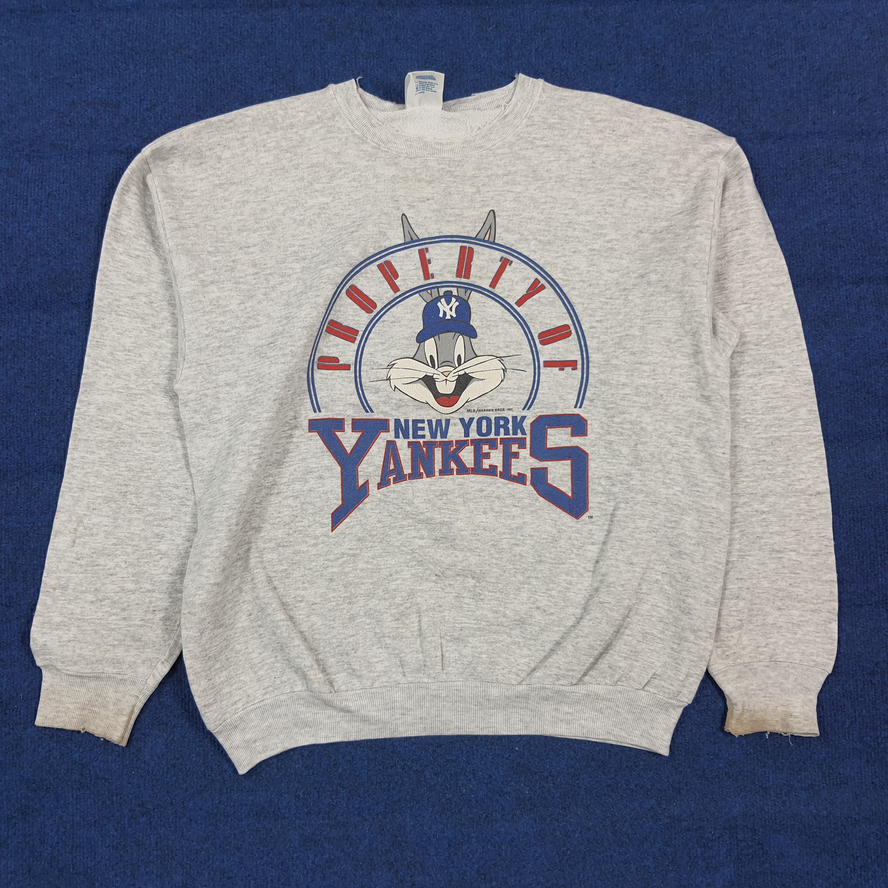 Artek Vintage New York Yankees Bugs Bunny Sweatshirt C302N11 Size US M / EU 48-50 / 2 - 1 Thumbnail