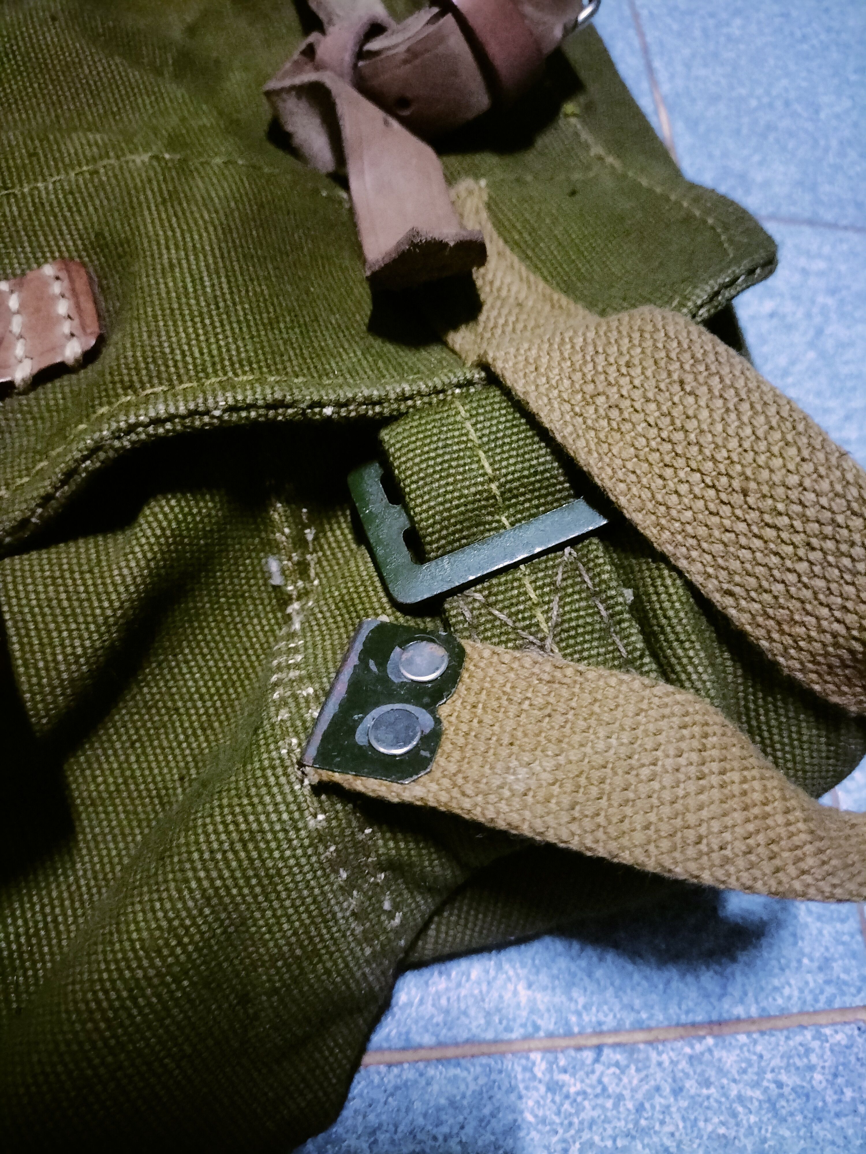 Vintage Vintage 50s 70s Military Combat Massagers Bag custom Remarks Size ONE SIZE - 8 Thumbnail