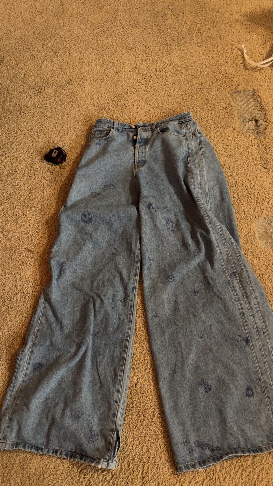 Vetements Vetements big shape doodle jeans Size US 30 / EU 46 - 1 Thumbnail