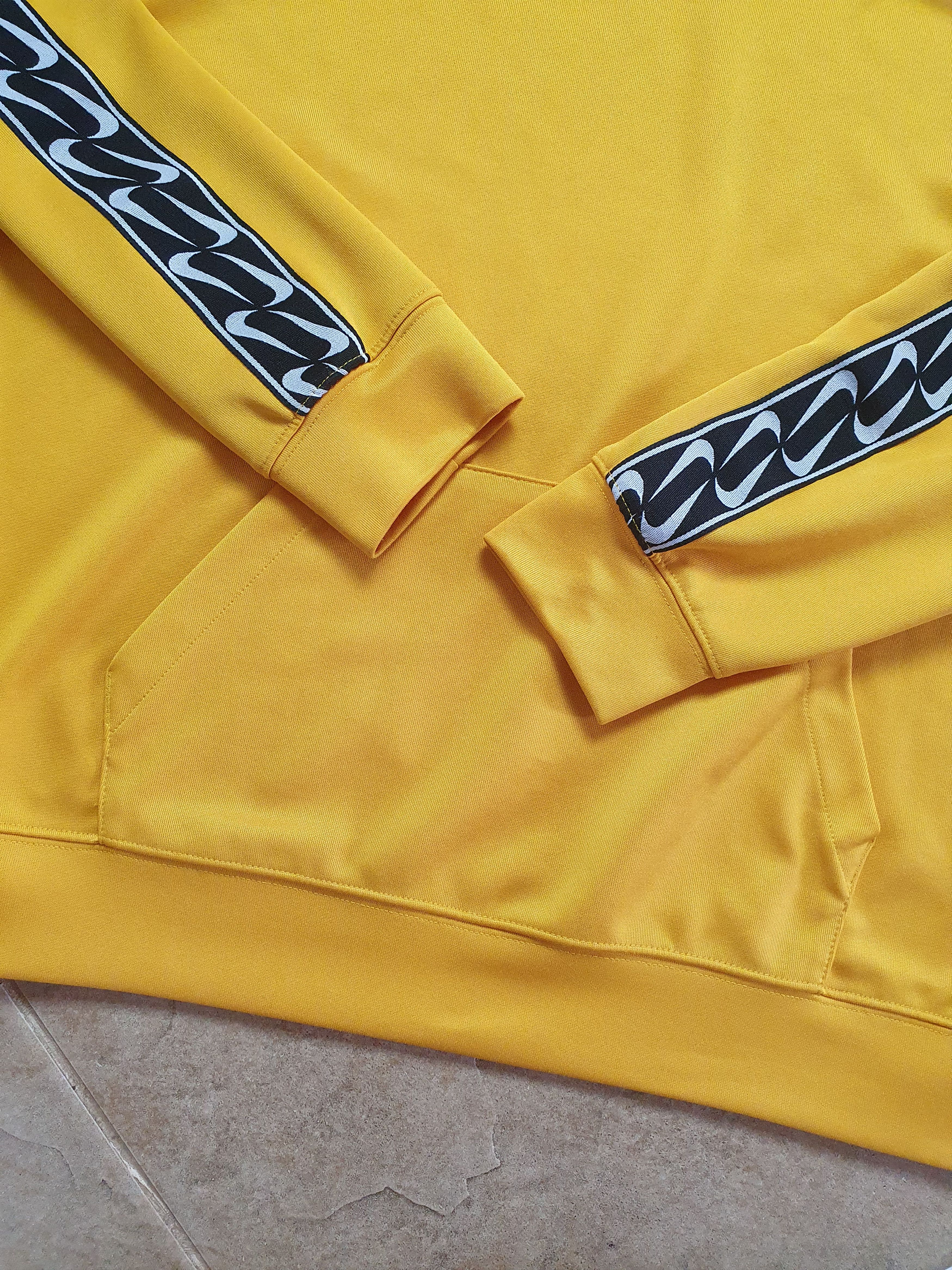 Nike Vintage Hoodie Nike Oversized Retro 90’s Hoodie Size M Size M / US 6-8 / IT 42-44 - 4 Thumbnail