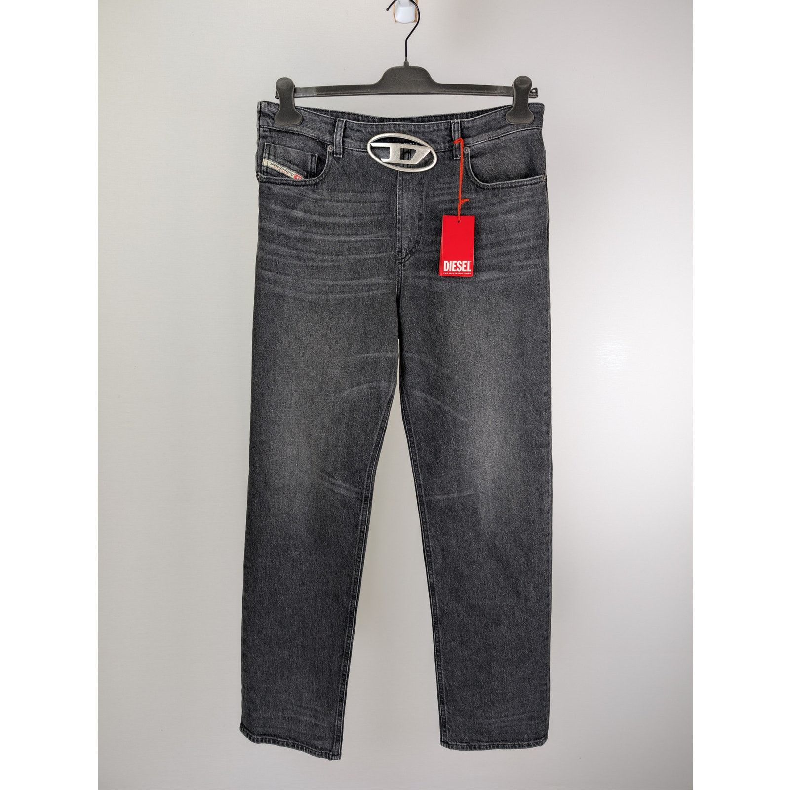 Diesel o1rshd1 D-Viker regular straight-leg jeans black / dark grey Size US 32 / EU 48 - 7 Thumbnail