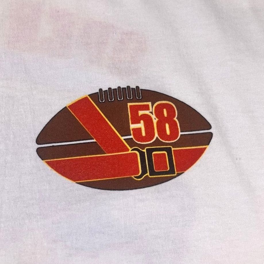 NFL VINTAGE NFL KC Chiefs Derrick Thomas Memorial Heaven Tribute T-Shirt XL White Crew Neck Short Sleeve Men 58 Heaven 58 Football Memorial 58 Size US XL / EU 56 / 4 - 3 Thumbnail