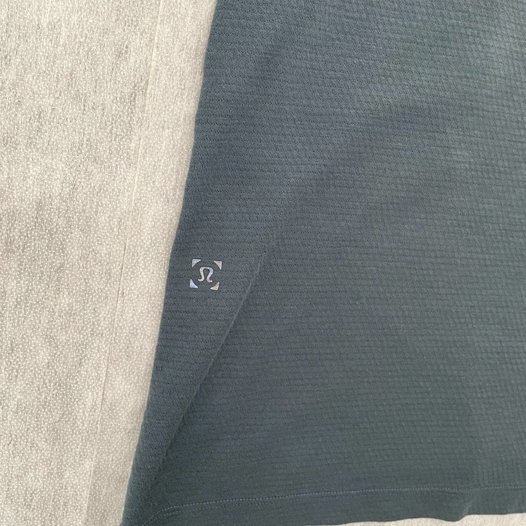 Lululemon Lululemon All Terrain Short Sleeve Shirt Mens M Blue Athletic Activewear Reflective Gym Yoga Casual Shirt Size US M / EU 48-50 / 2 - 4 Thumbnail