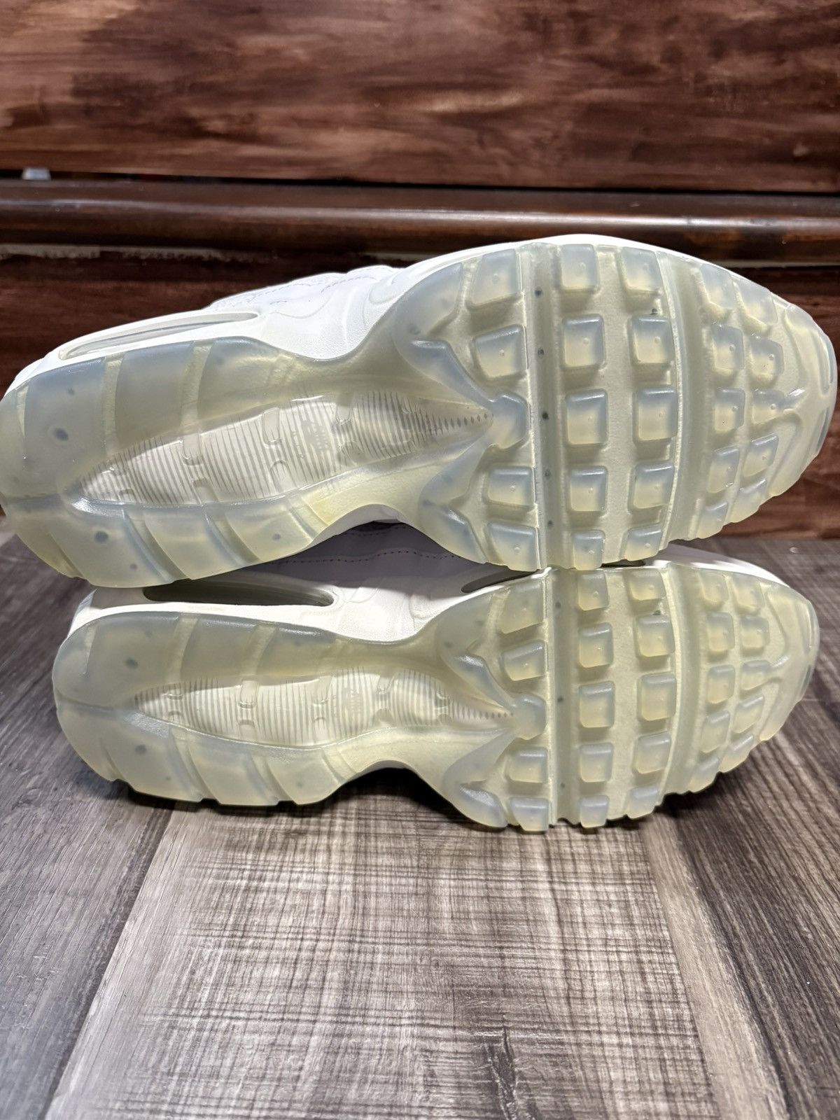 Nike Nike Air Max 95 Triple White size 8 Size US 8 / EU 41 - 6 Thumbnail