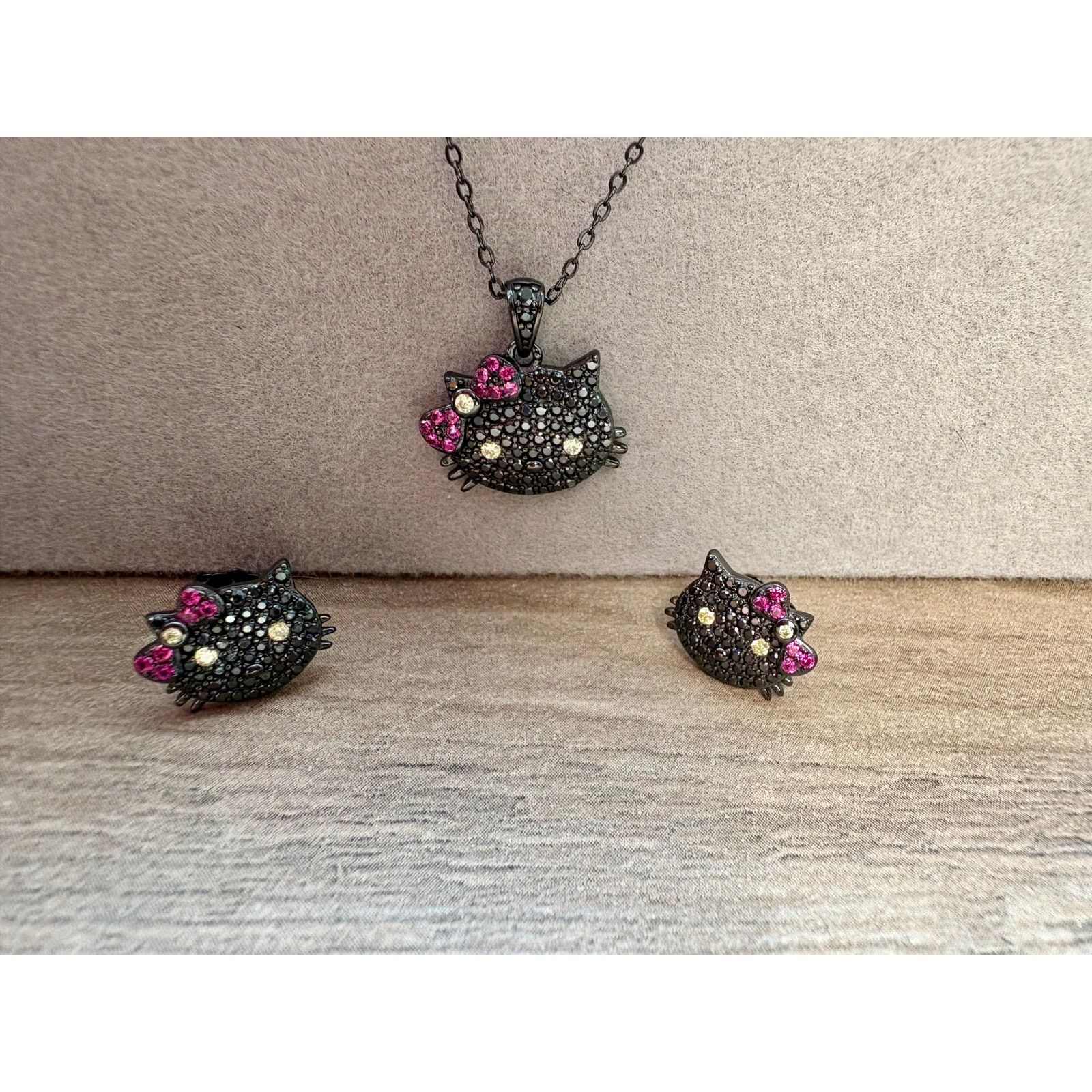 Jewelry Hello Kitty Moissanite Sterling Silver Necklace-Earring Set Size ONE SIZE - 8 Thumbnail