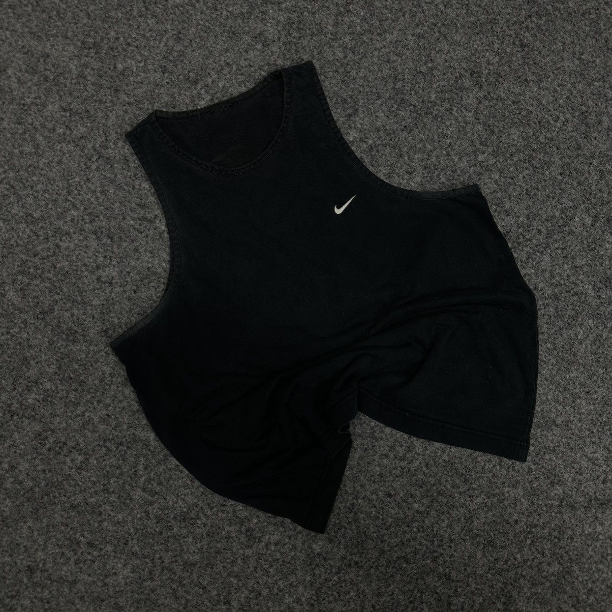 Nike VTG Nike Tank Top Sleeveless Small Logo Size L Distressed Size US M / EU 48-50 / 2 - 1 Thumbnail