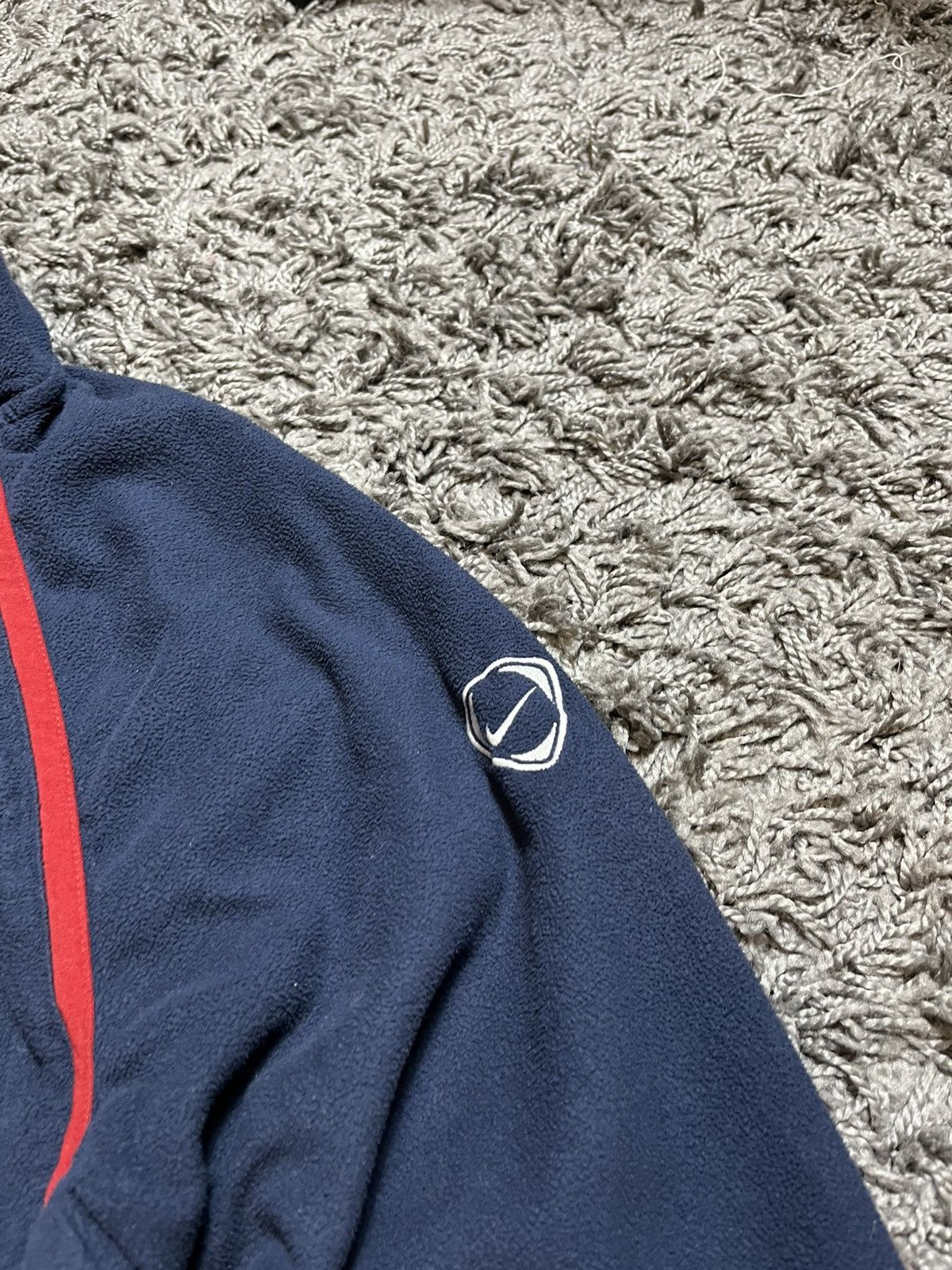 Nike NIKE TOTAL 90 THERMA FIT VINTAGE FLEECE SWEATER MENS Size US M / EU 48-50 / 2 - 7 Thumbnail
