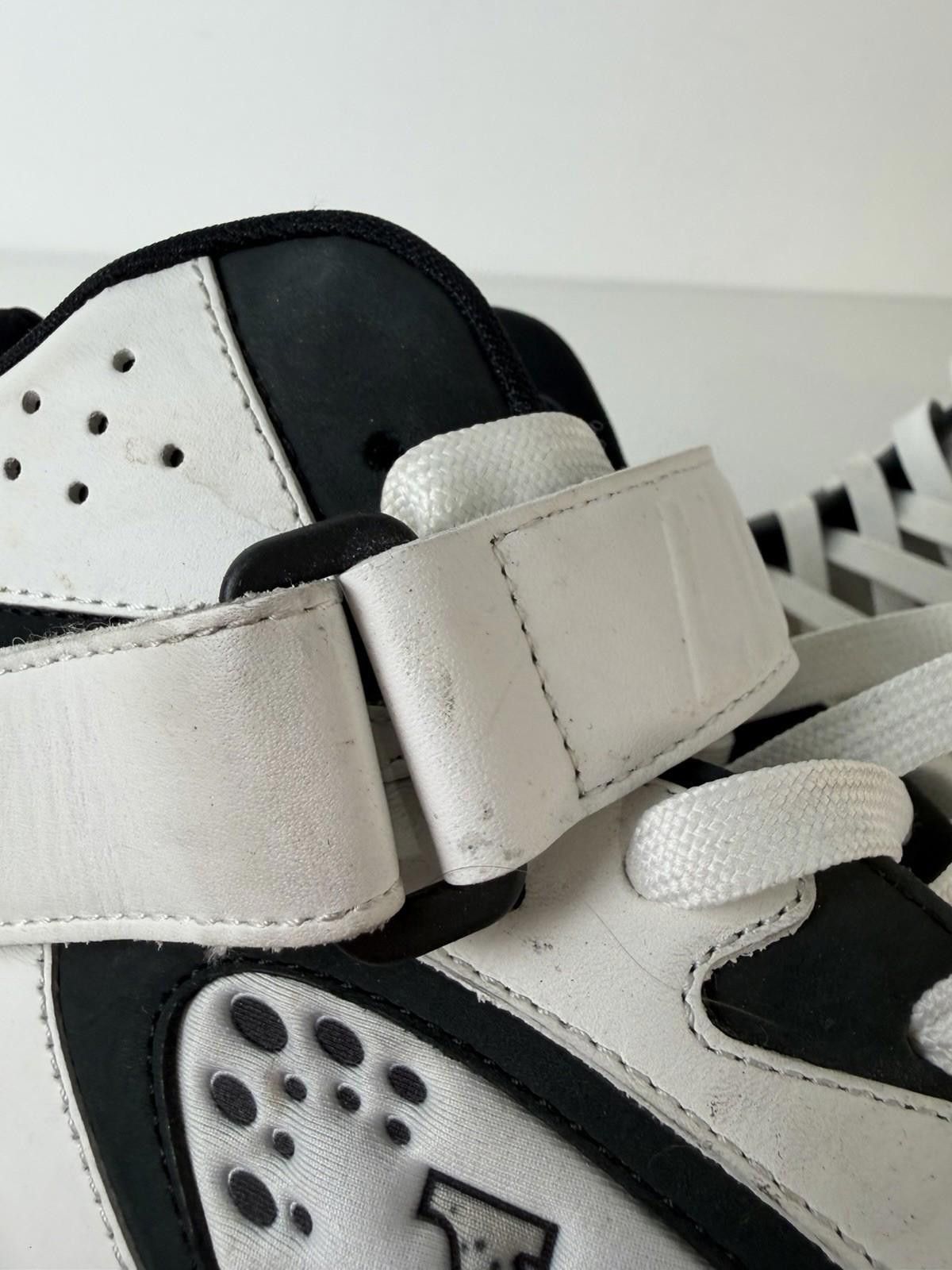 Louis Vuitton Louis Vuitton LV Trainer 2 High White Black SZ 8LV 10 US Size US 10 / EU 43 - 5 Thumbnail
