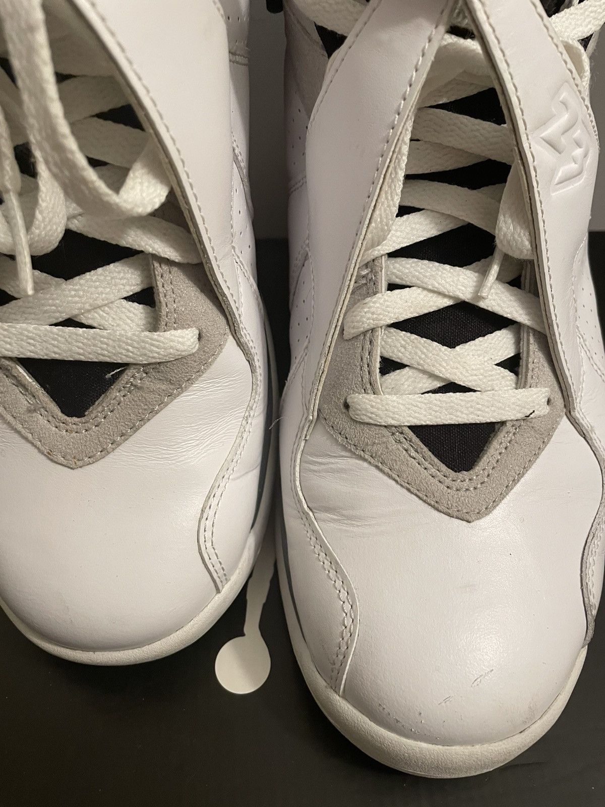 Nike Jordan Retro 8 “Bugs Bunny” Size US 10 / EU 43 - 5 Thumbnail