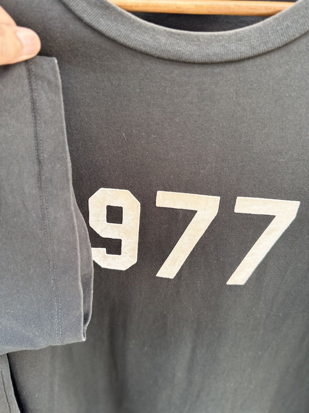 Fear of God Thrashed 1977 Essentials Fear Of God Sun Faded Grunge Tee Size US L / EU 52-54 / 3 - 4 Thumbnail