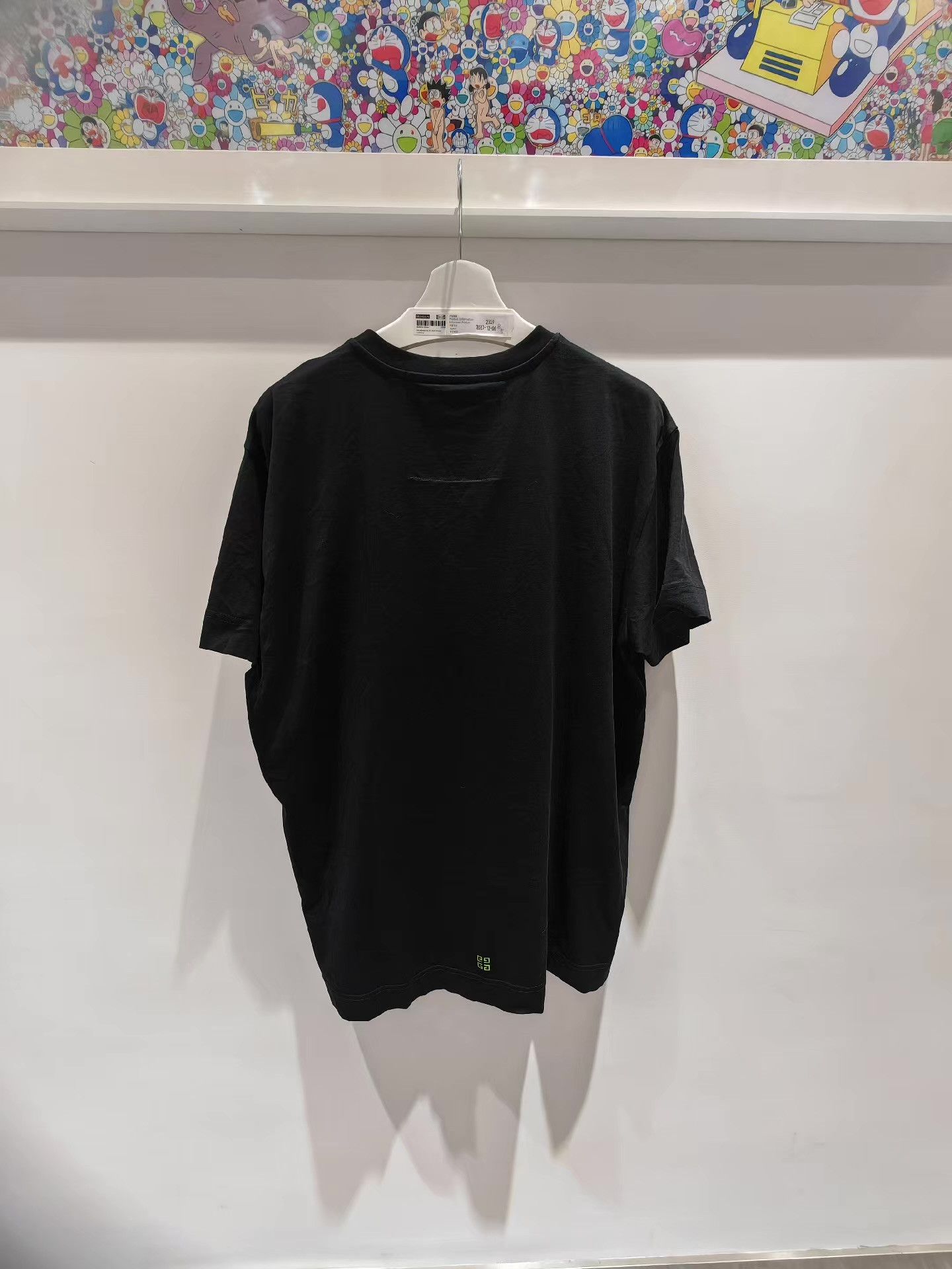 Givenchy GIVENCHY Rainbow Circle Logo Print Short Sleeve Tee。 Q15 Size US S / EU 44-46 / 1 - 3 Thumbnail