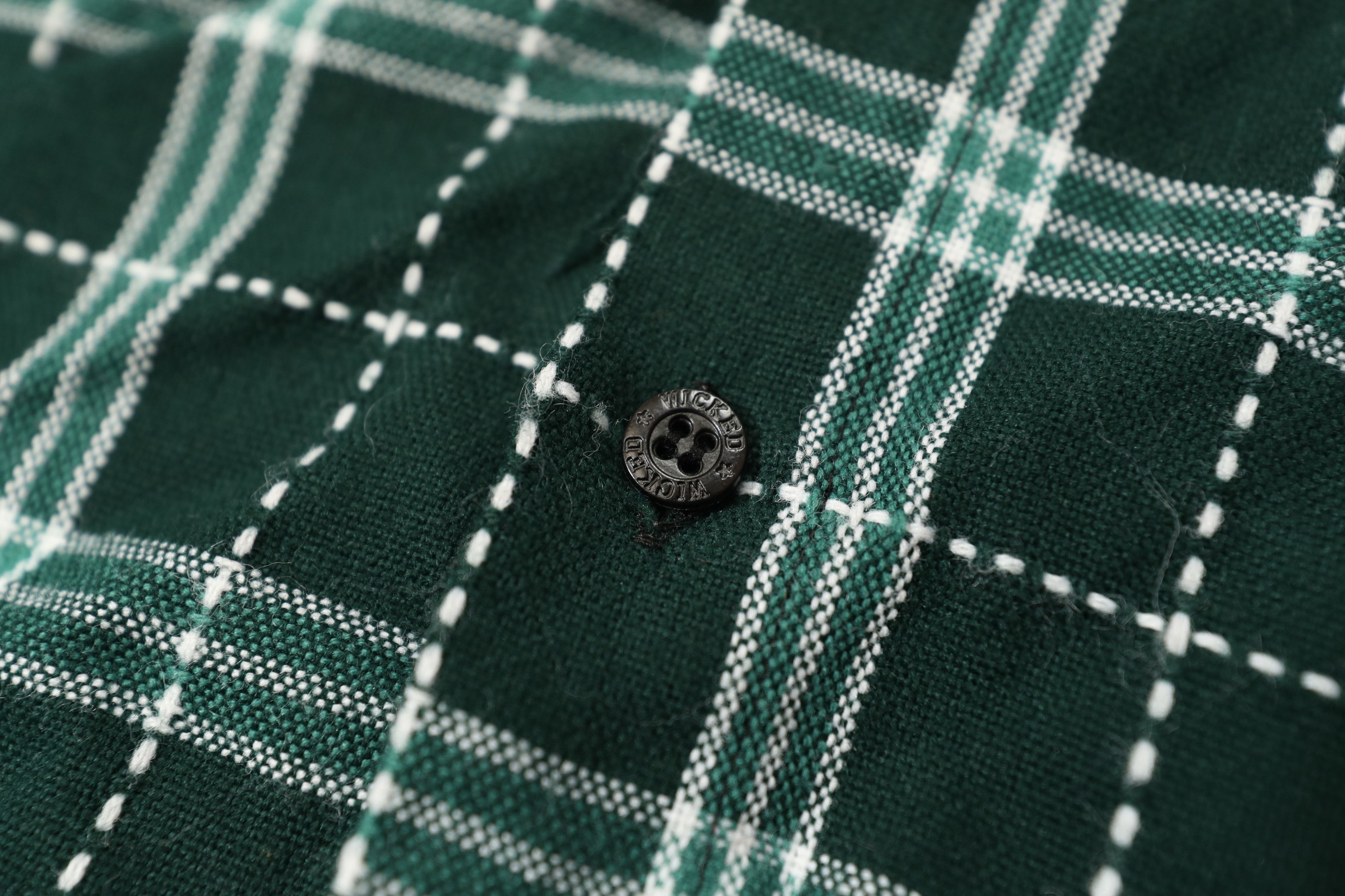 Vintage Wicked Vintage Green Short Sleeve Flannel (L) Size US L / EU 52-54 / 3 - 7 Thumbnail