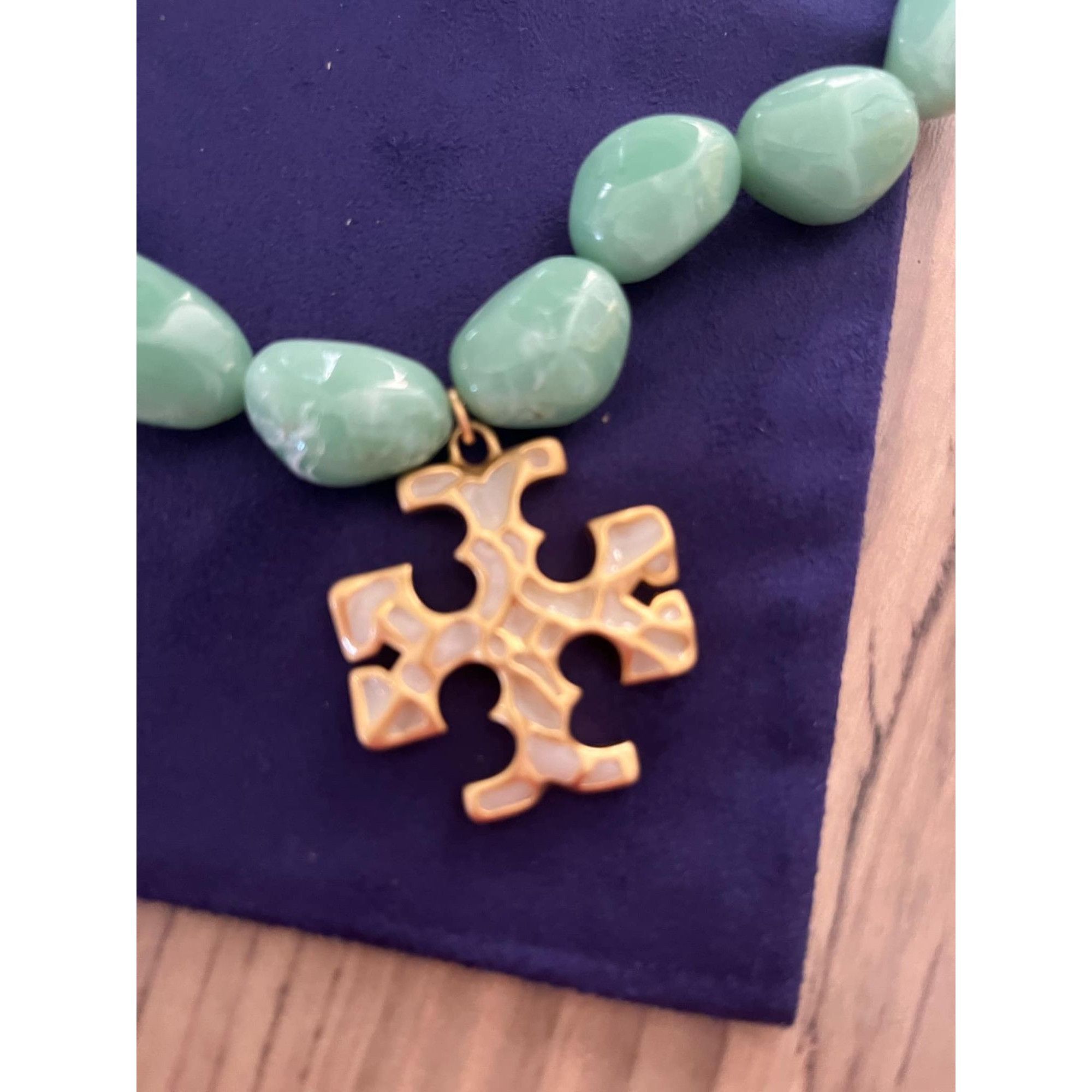 Tory Burch Tory Burch Green Jadeite Statement Beaded Necklace Choker Go Size ONE SIZE - 3 Thumbnail