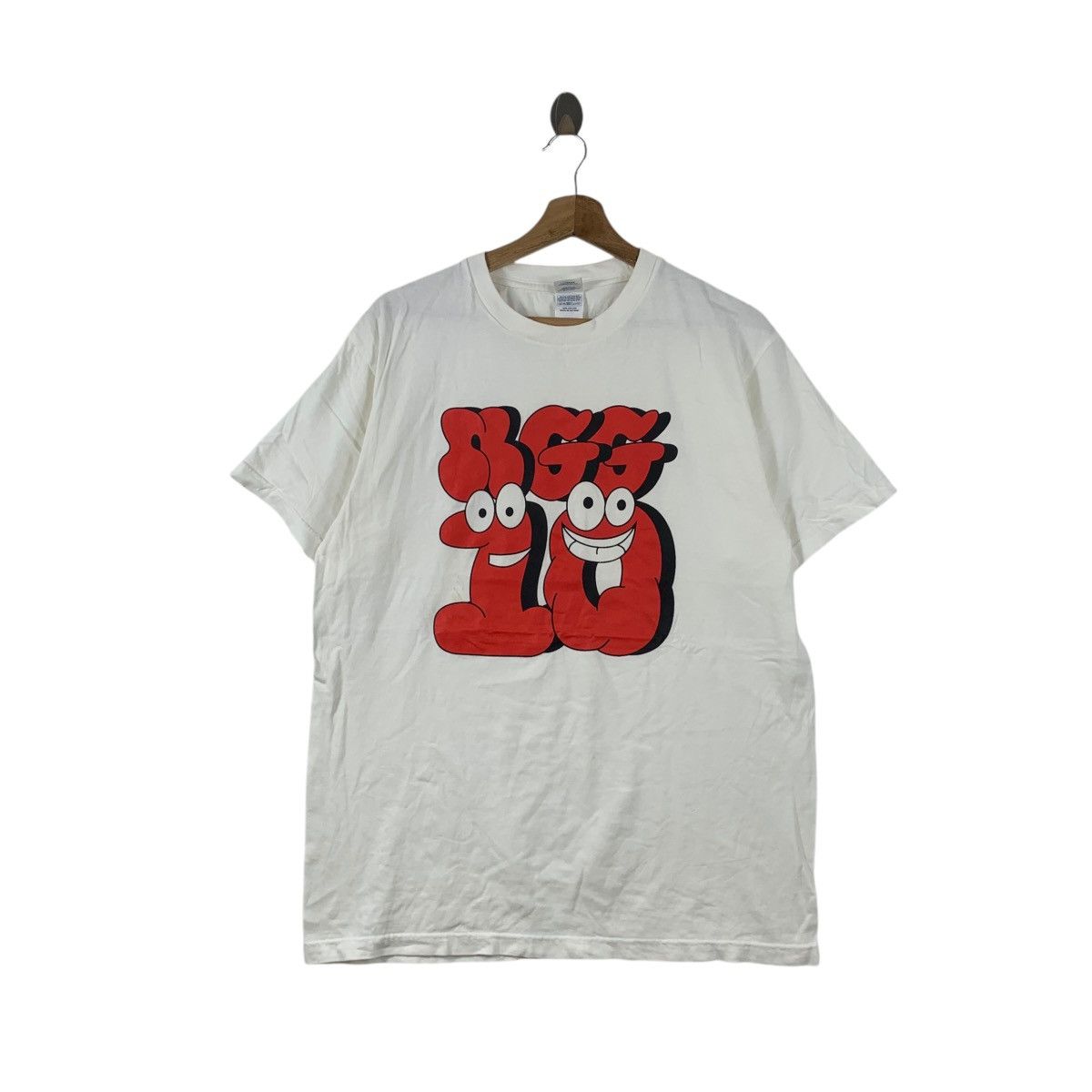 Vintage MGG GRAFFITI HARAJUKU Store 10th Anniversary Tee Shirt Top Size US L / EU 52-54 / 3 - 1 Thumbnail