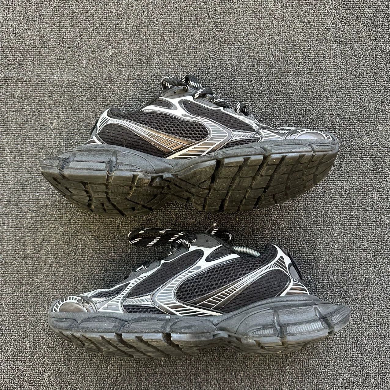 Balenciaga Balenciaga 95 New Black Sneakers Size 43 Size US 10 / EU 43 - 7 Thumbnail